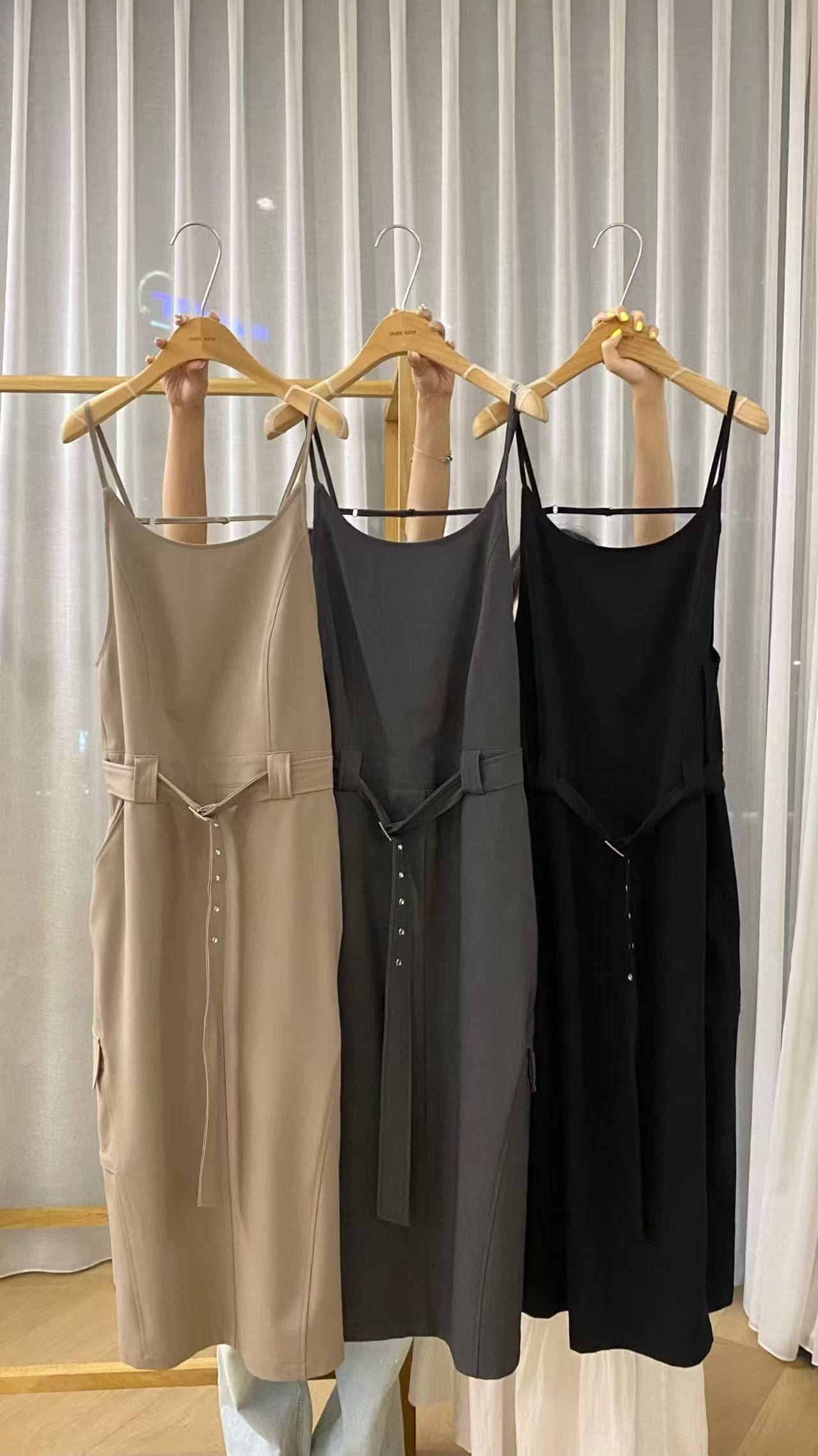 OR2602 Tailored Strap Midi Dress