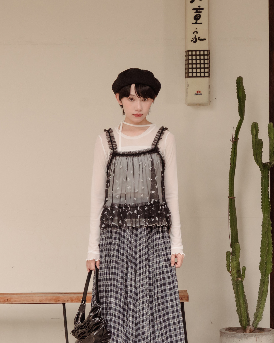 Flocked bow ruffle mesh cover-up vest, available in three colors【01200120】in stock+pre-order