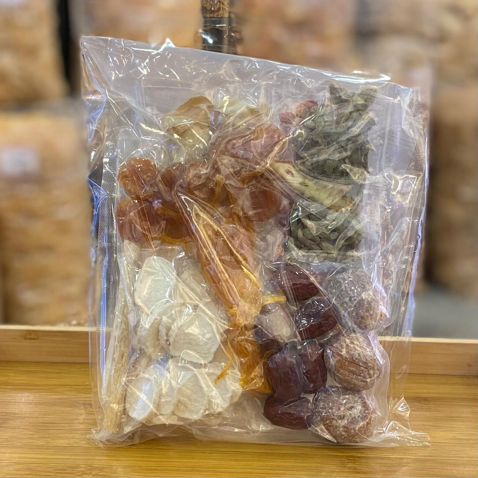 日月魚石斛沙參玉竹淮山湯