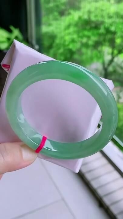 冰滿綠滿膠翡翠正圈手鐲,天然翡翠A玉, 緬甸玉, Jade, Jadeite