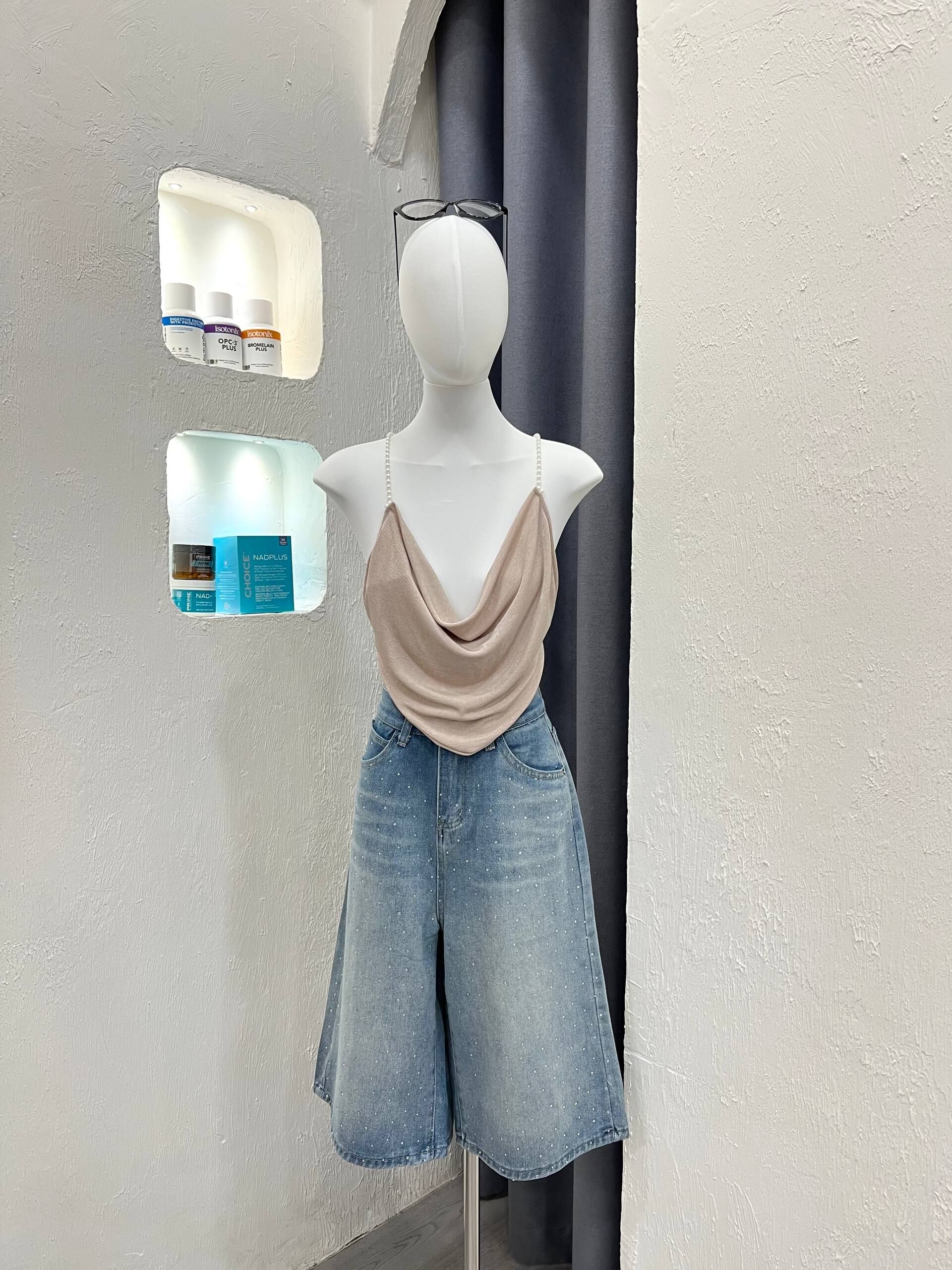 Alisa Top