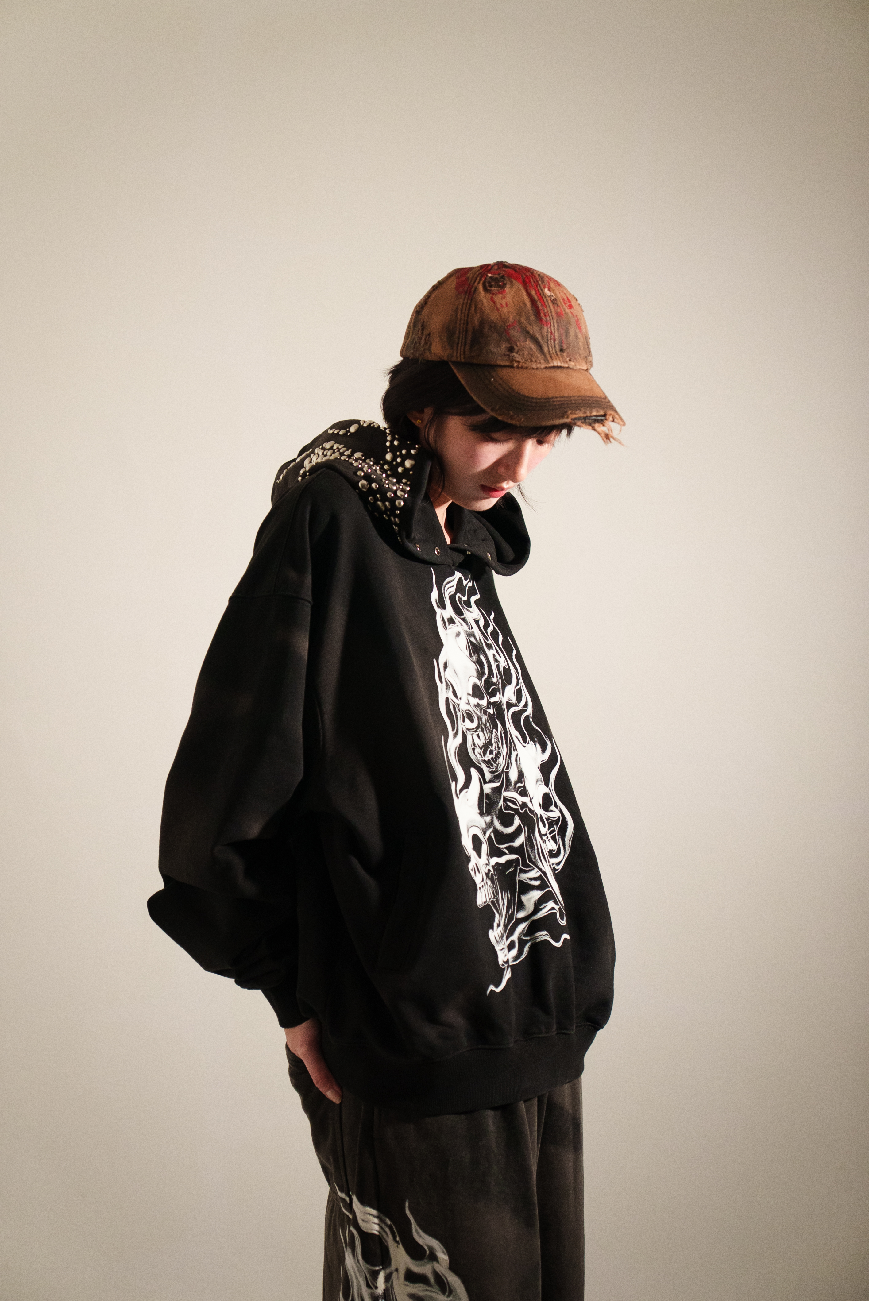 【Focus Store】現貨 Thug Club Hotheaded Riding Skull Hoodie 鉚釘 帽T 黑色