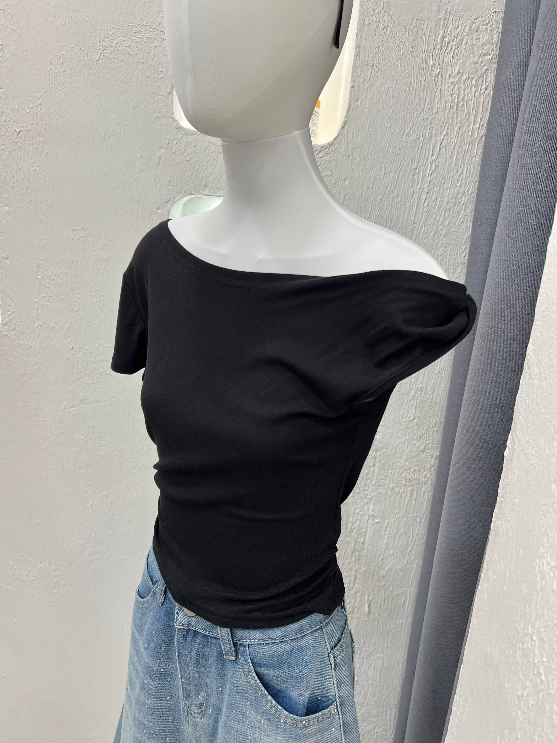 Oblique Top
