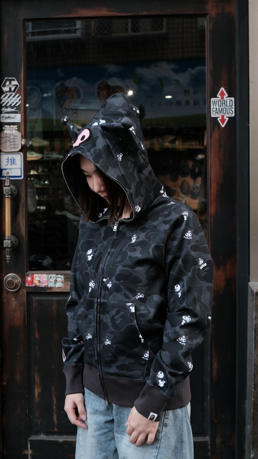 Bape X Hello Kitty X Kuromi 庫洛米 鯊魚外套
