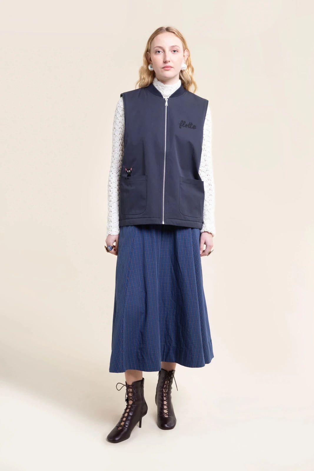 1FT1007-012 [FLOTTE] Turot 刺繡無袖背心 靛藍色 #26058 (EU)