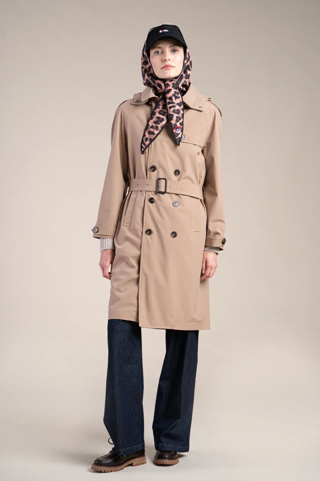 1FT1007-069 [FLOTTE] Montaigne Mid-Length Trench Coat Sahara #24009 (EU)