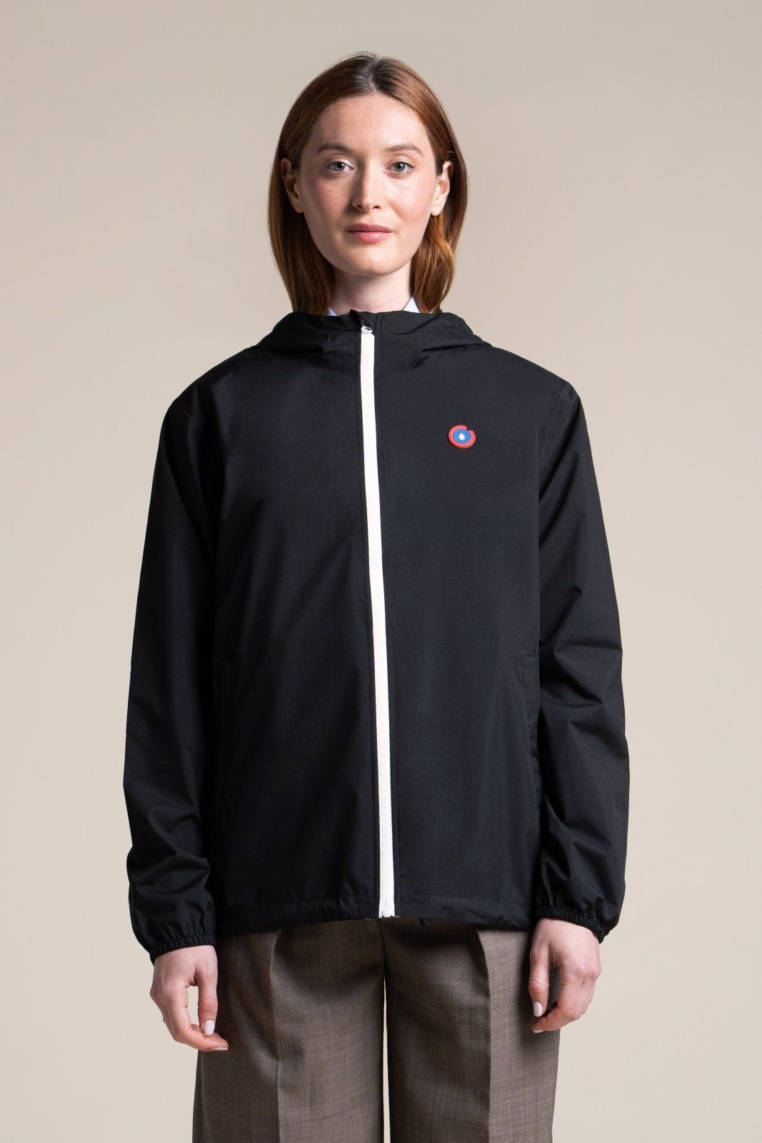1FT1007-102 [FLOTTE] Passy Water-Resistant And A Compact Windbreaker Black #20007 (EU)