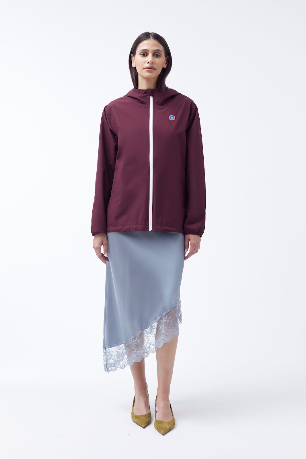 1FT1007-100 [FLOTTE] Passy Water-Resistant And A Compact Windbreaker Plum #20007 (EU)