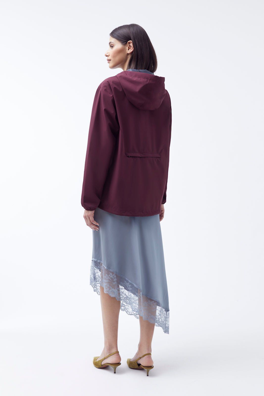 1FT1007-100 [FLOTTE] Passy Water-Resistant And A Compact Windbreaker Plum #20007 (EU)