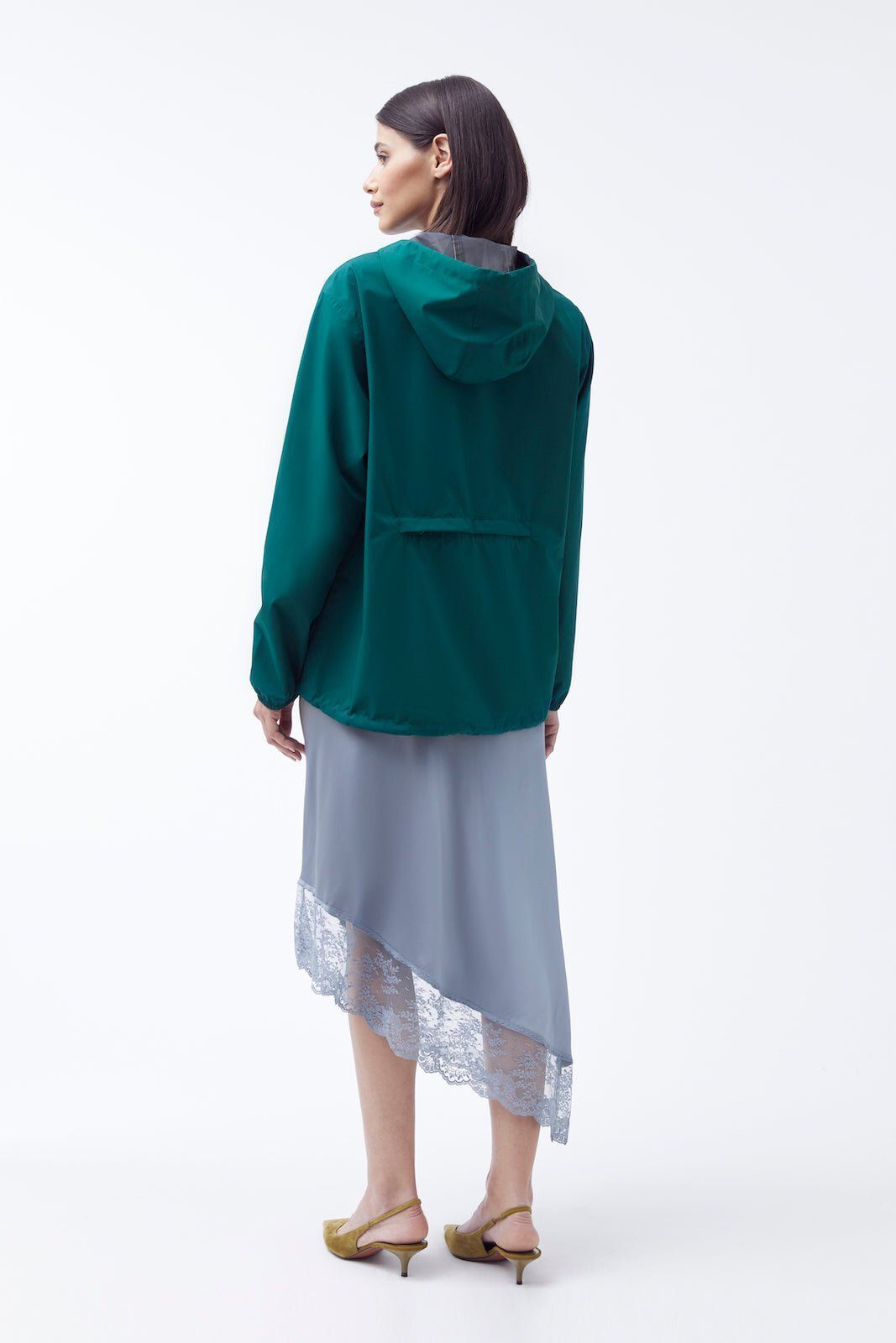 1FT1007-101 [FLOTTE] Passy Water-Resistant And A Compact Windbreaker Fir Green #20007 (EU)