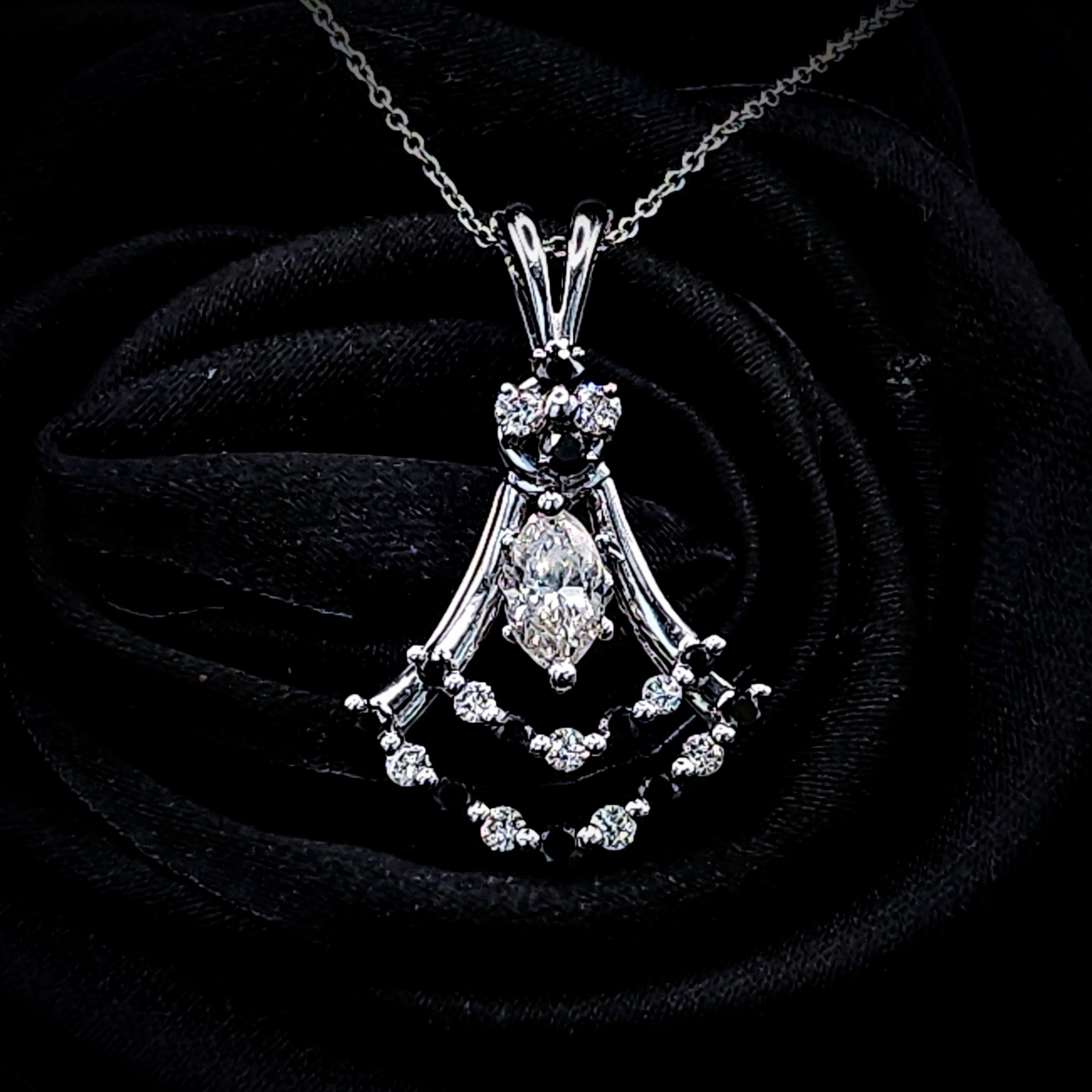 18K White Gold 1.28ct Marquise Diamond Pendent