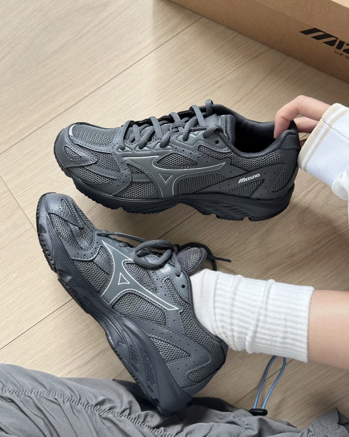 【預購】MIZUNO SPARK CN III 灰色 D1GH242801