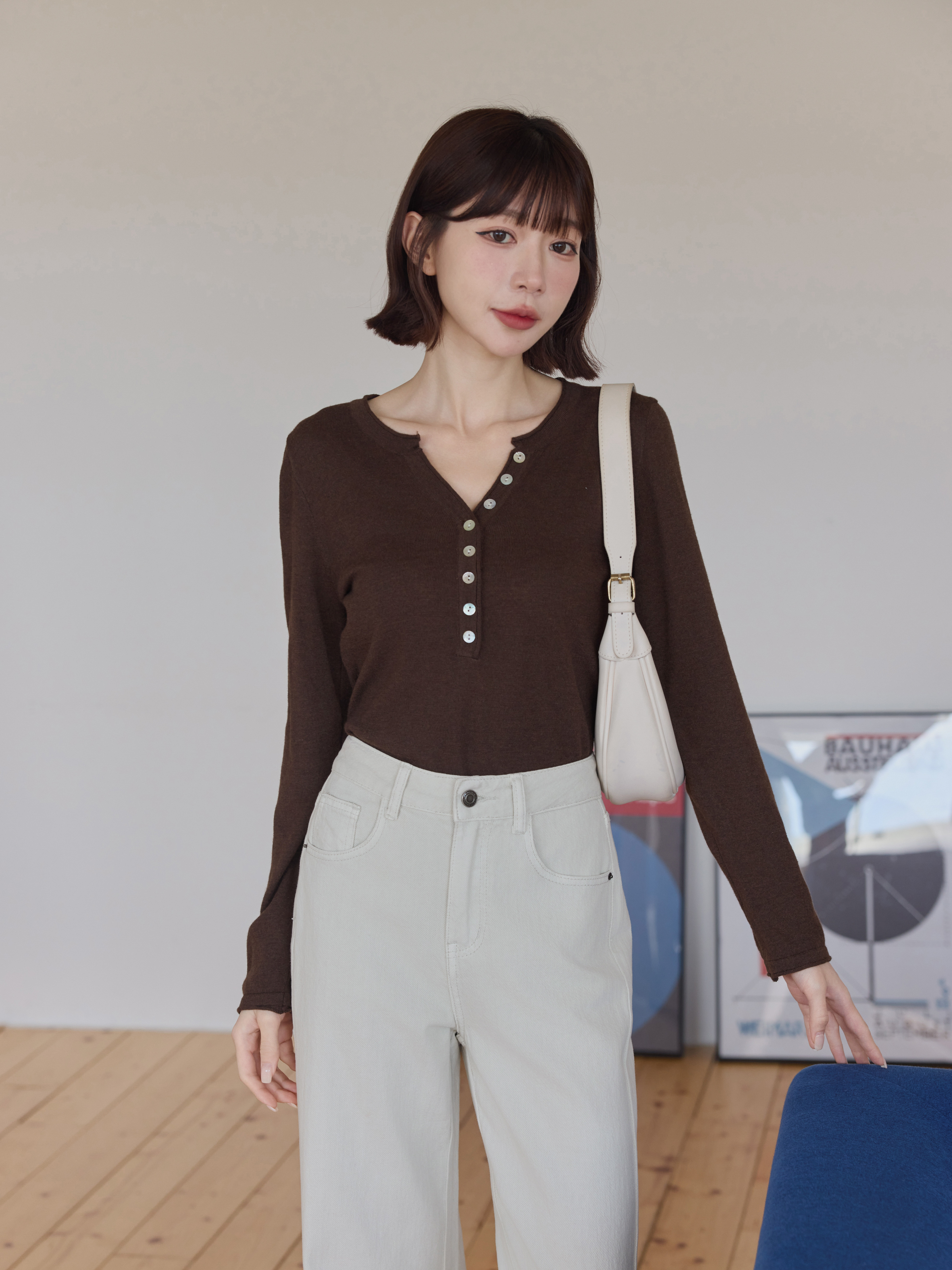 Lightweight Slimming Button-Front Knit Top