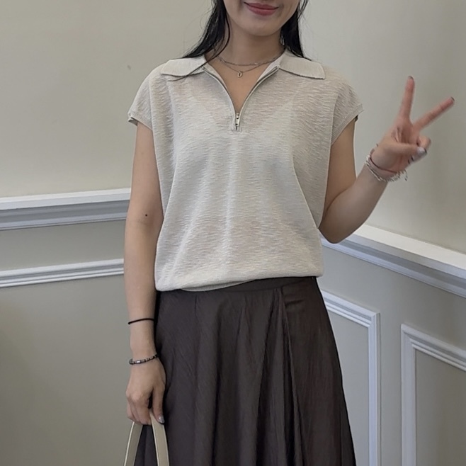 O30Polo領拉鍊小遮袖針織背心(條紋/米)