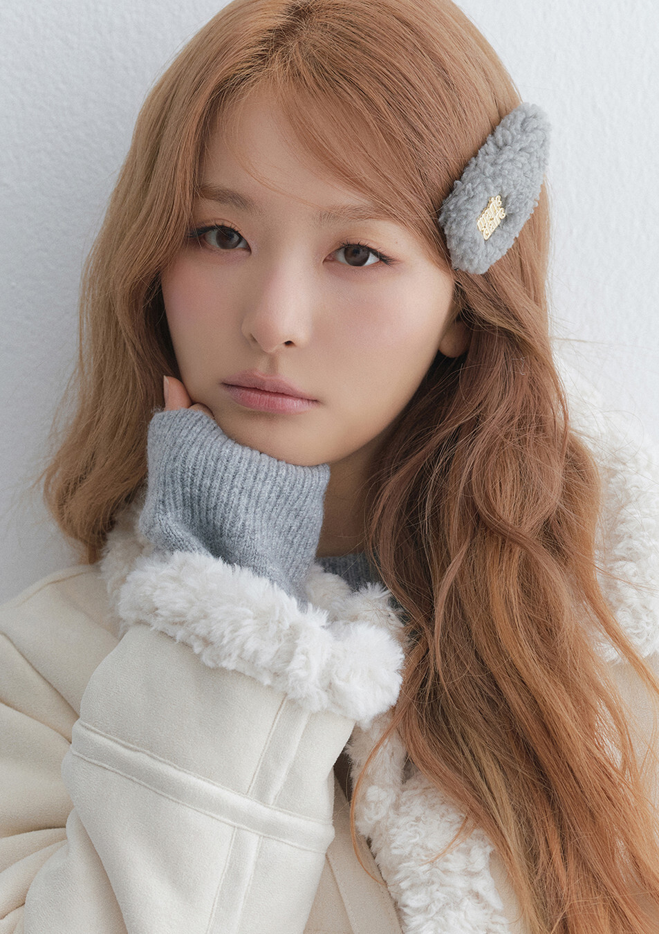 【免入LIVECODE件減至$138😱🔥！】【韓妹大愛品牌！北村旗艦總店封館🇰🇷】【MARIECLAIRE】毛毛夾 (2 colors)