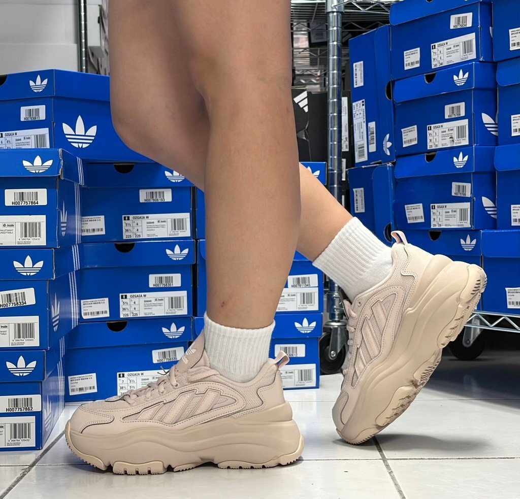 adidas Ozgaia IG6049 女款 厚底鞋 上腳