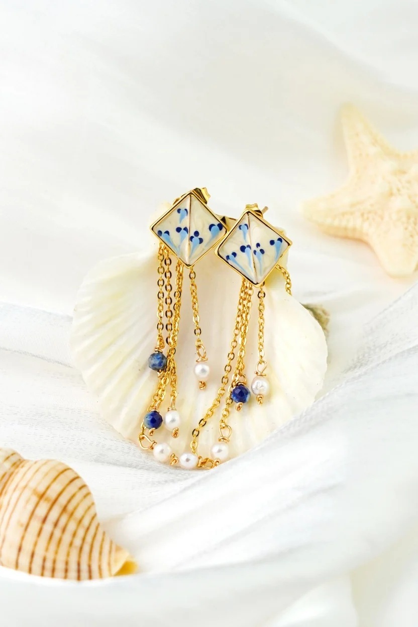 EP Varia Earrings — Detachable Lapis & Pearl Drop