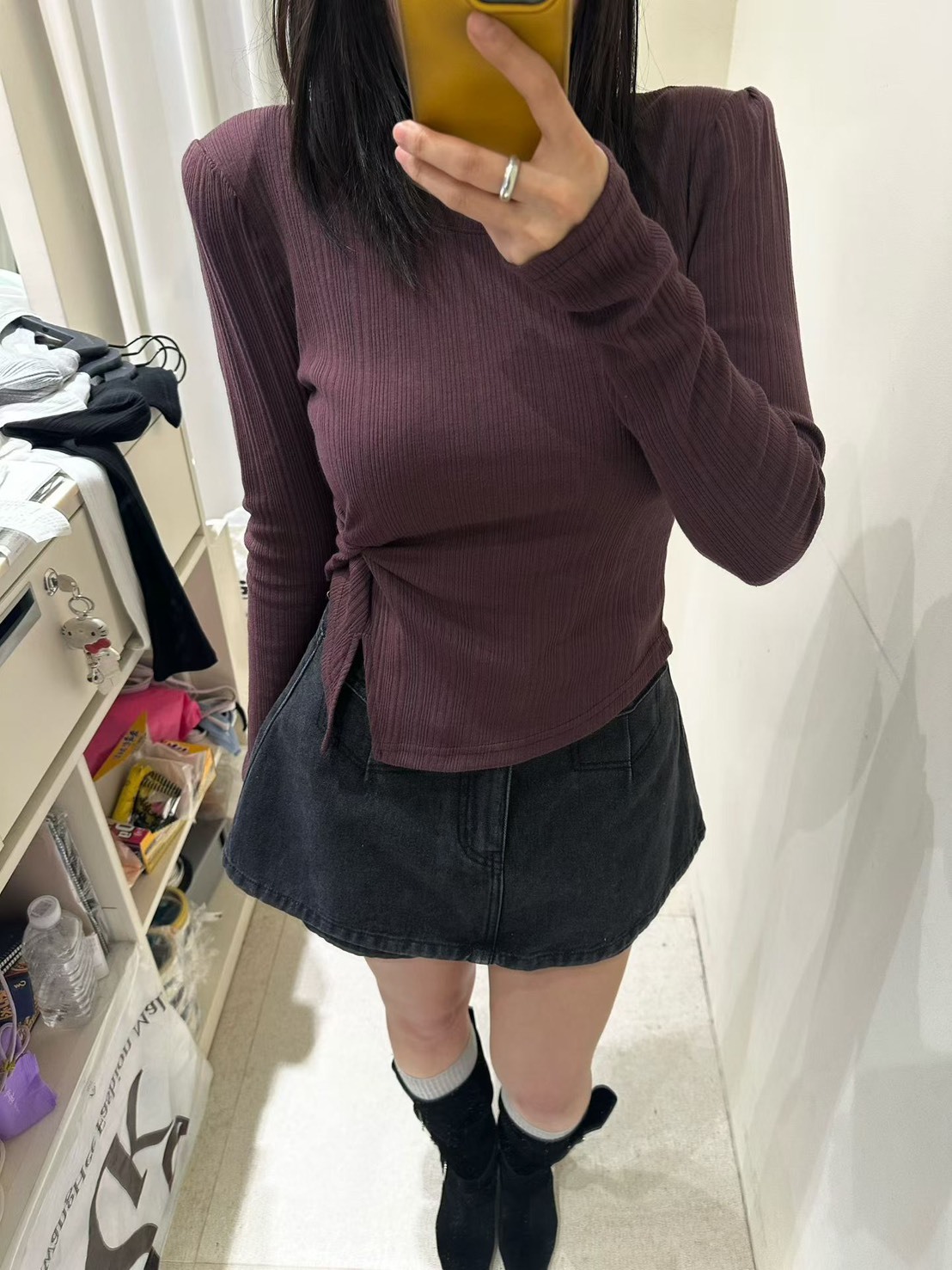 墊肩抓扭長袖T