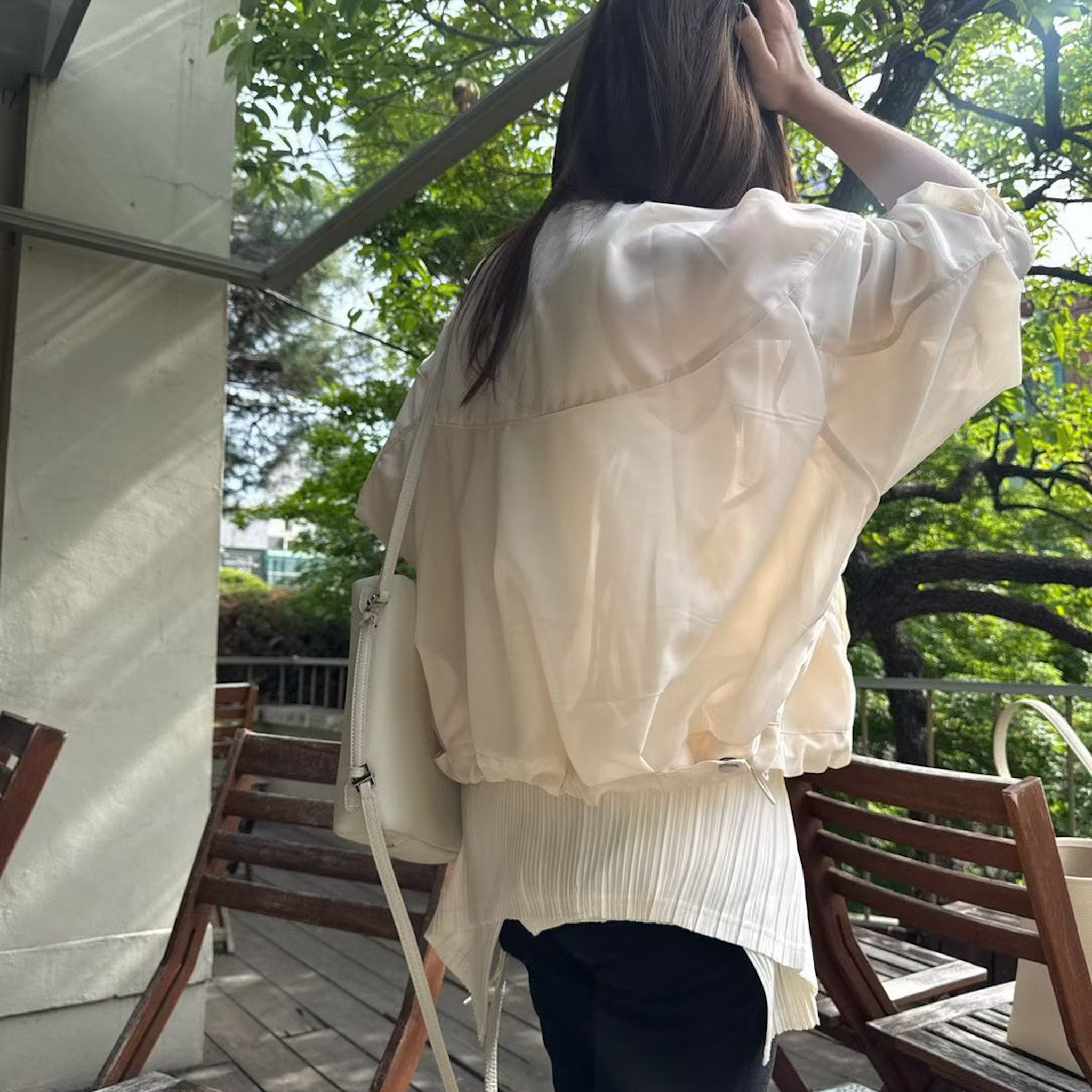 O03霧感透膚拉鏈外(奶油)