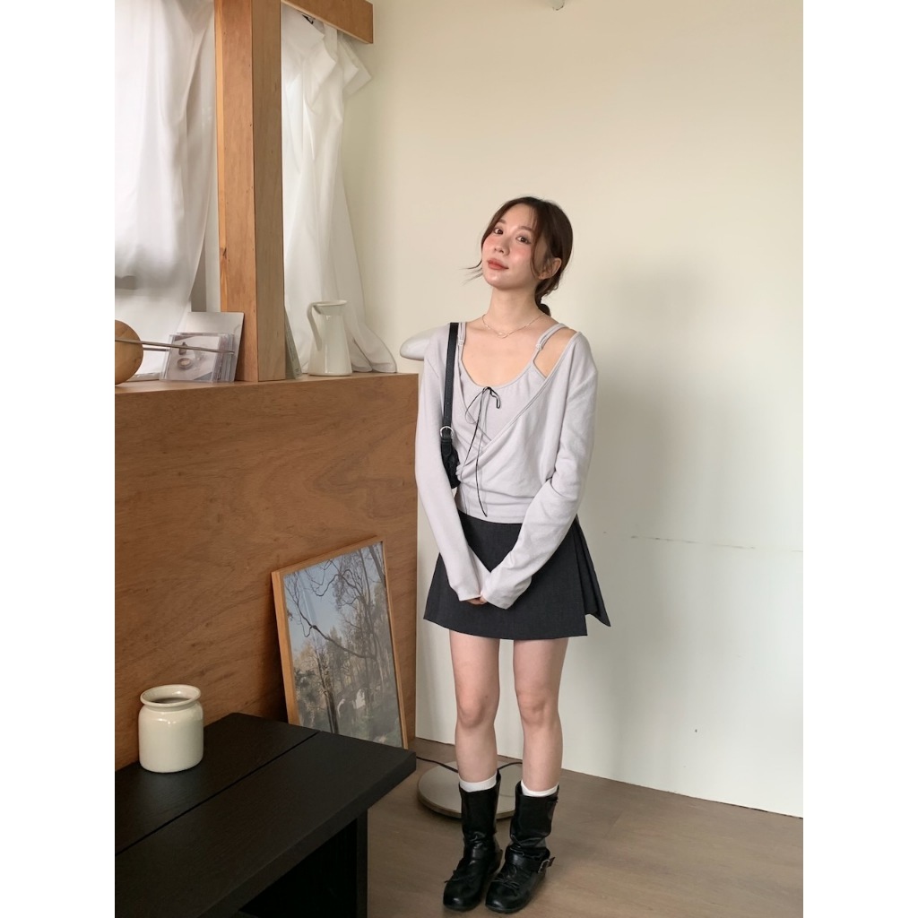 A03 絕美V領交叉層次彈力上衣+細肩背心 #A1042