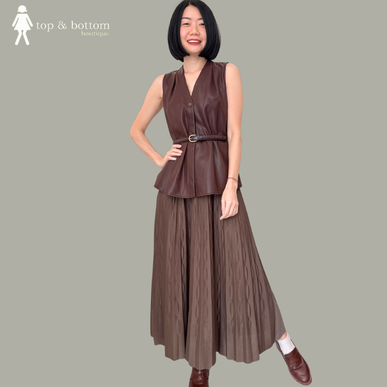 SLEEVELESS PU LEATHER BUTTON BLOUSE WITH BELT