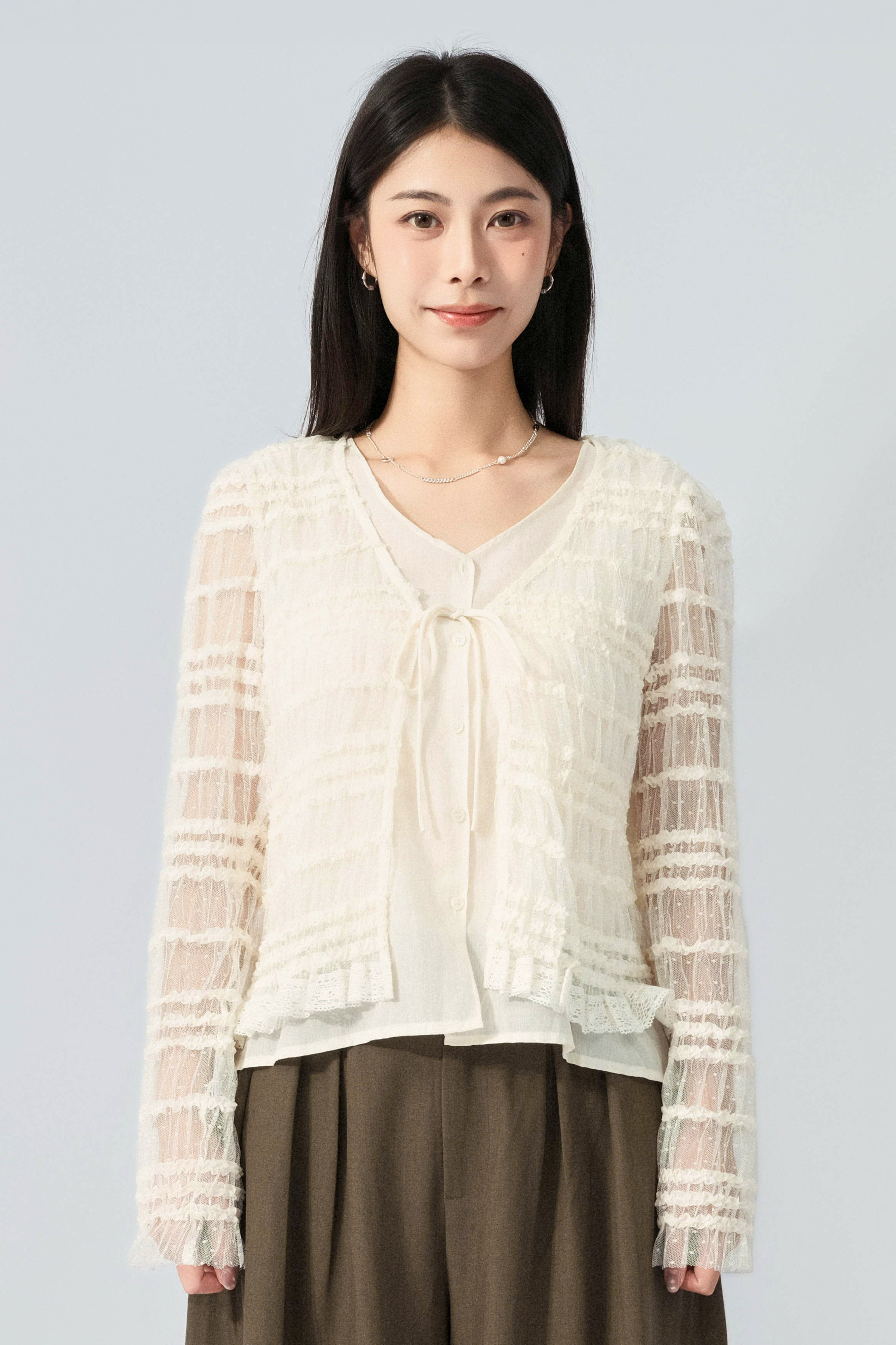 特式網紗假兩件開胸上衣（預購產品）