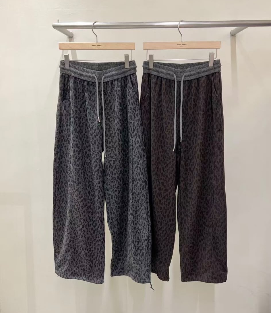 ME48 腰26-43 HIP49 長40 $499