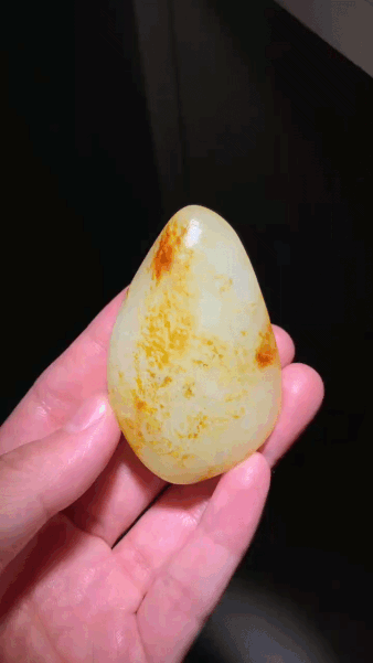 927717 和田玉灑金紅原籽