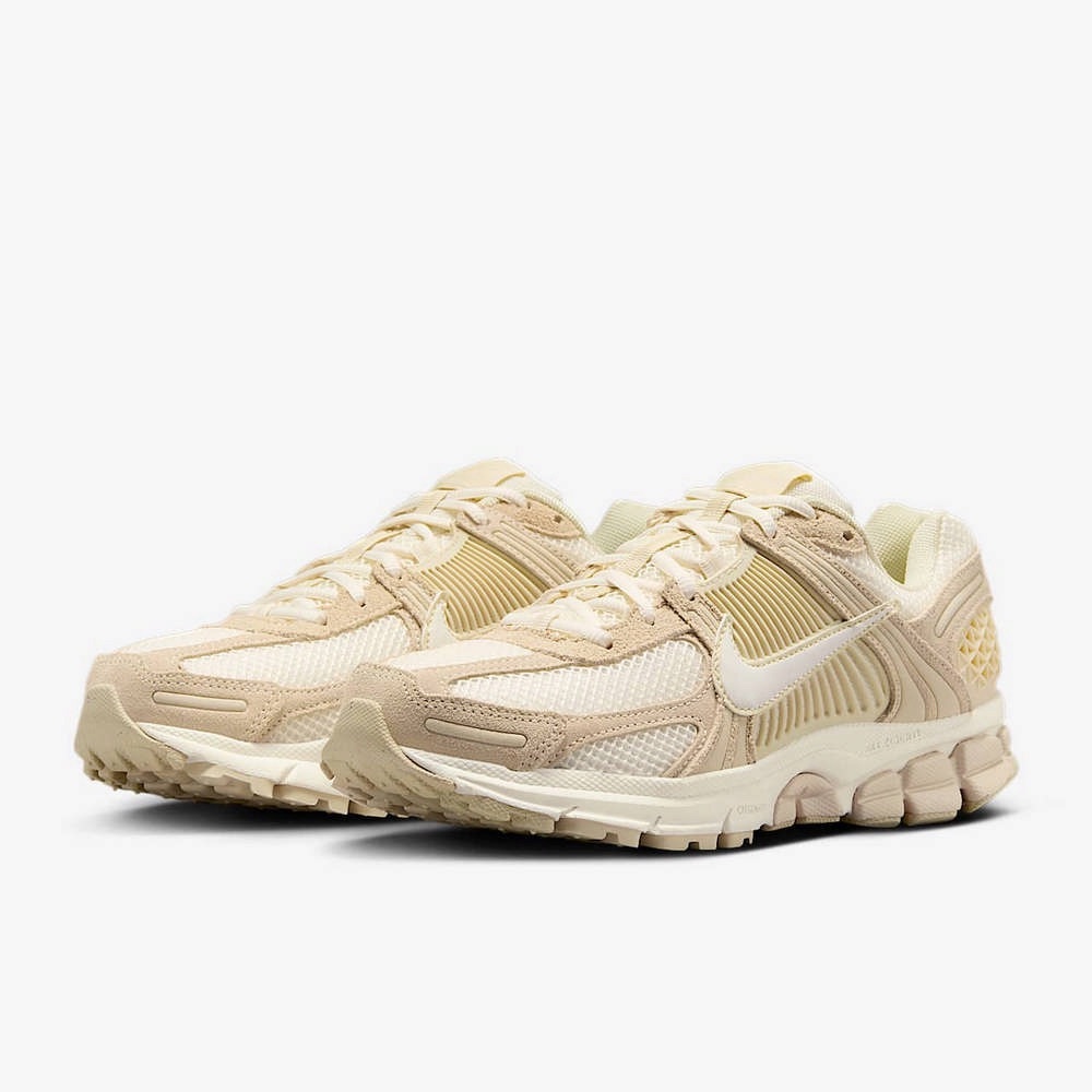#代購 NIKE W ZOOM VOMERO 5 復古 運動鞋  HQ0458-200 奶茶色