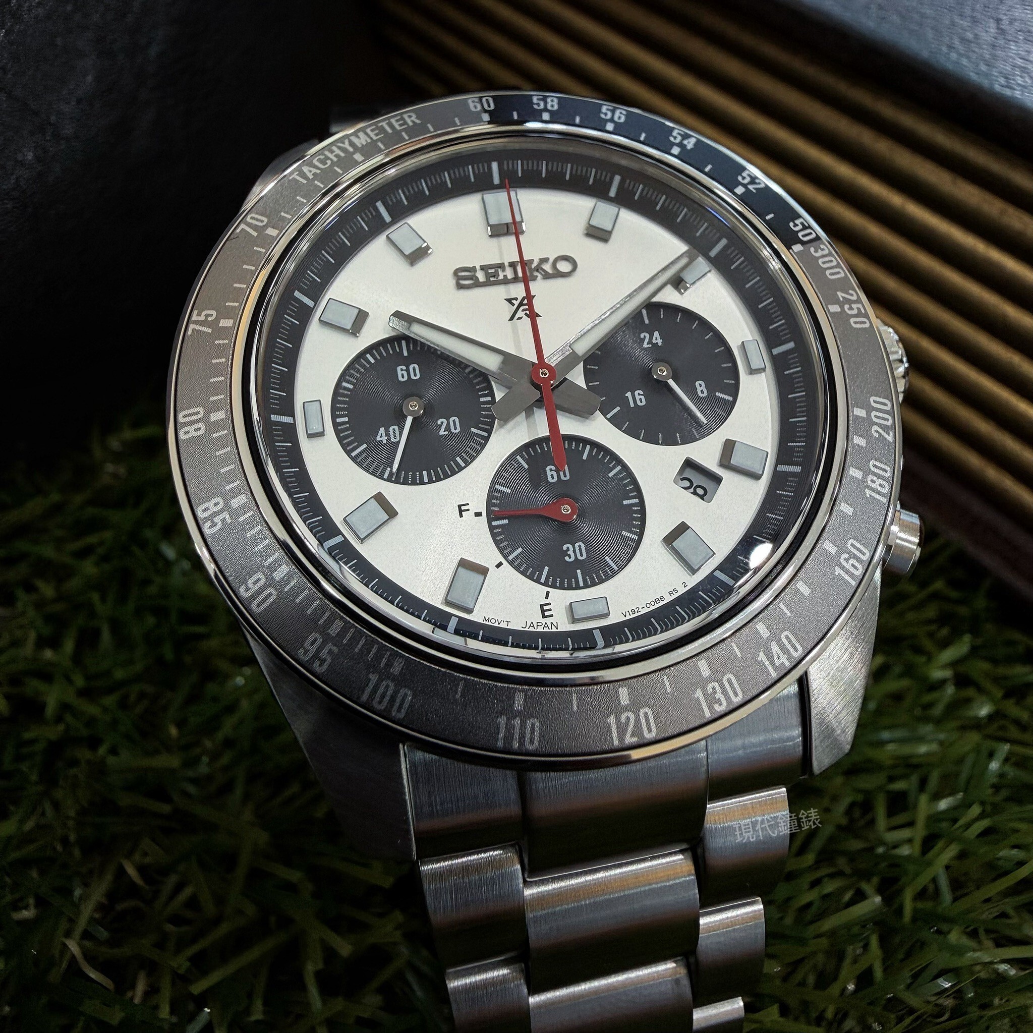 【SEIKO】V192-00B0N 41.4mm Modern Watch