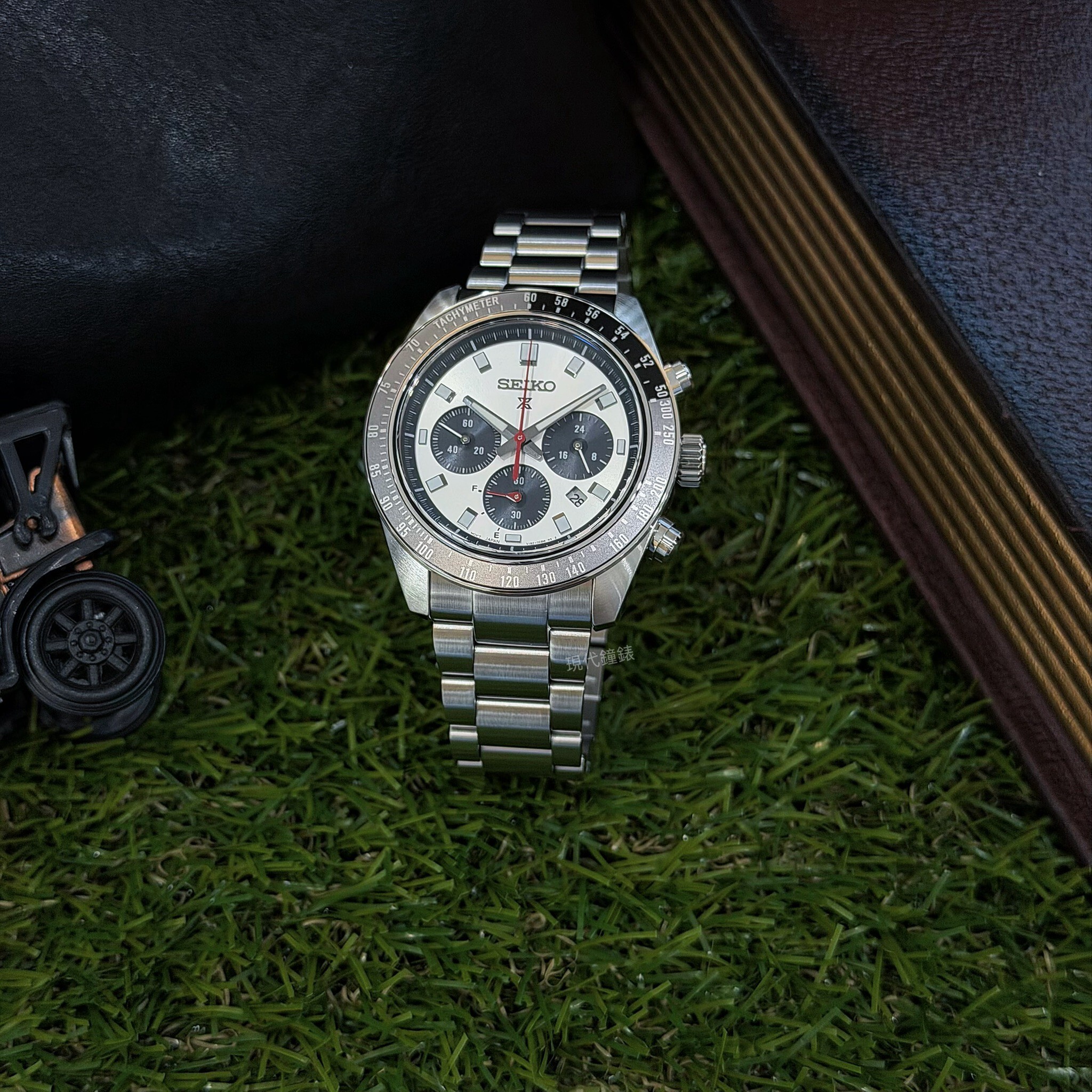【SEIKO】V192-00B0N 41.4mm Modern Watch