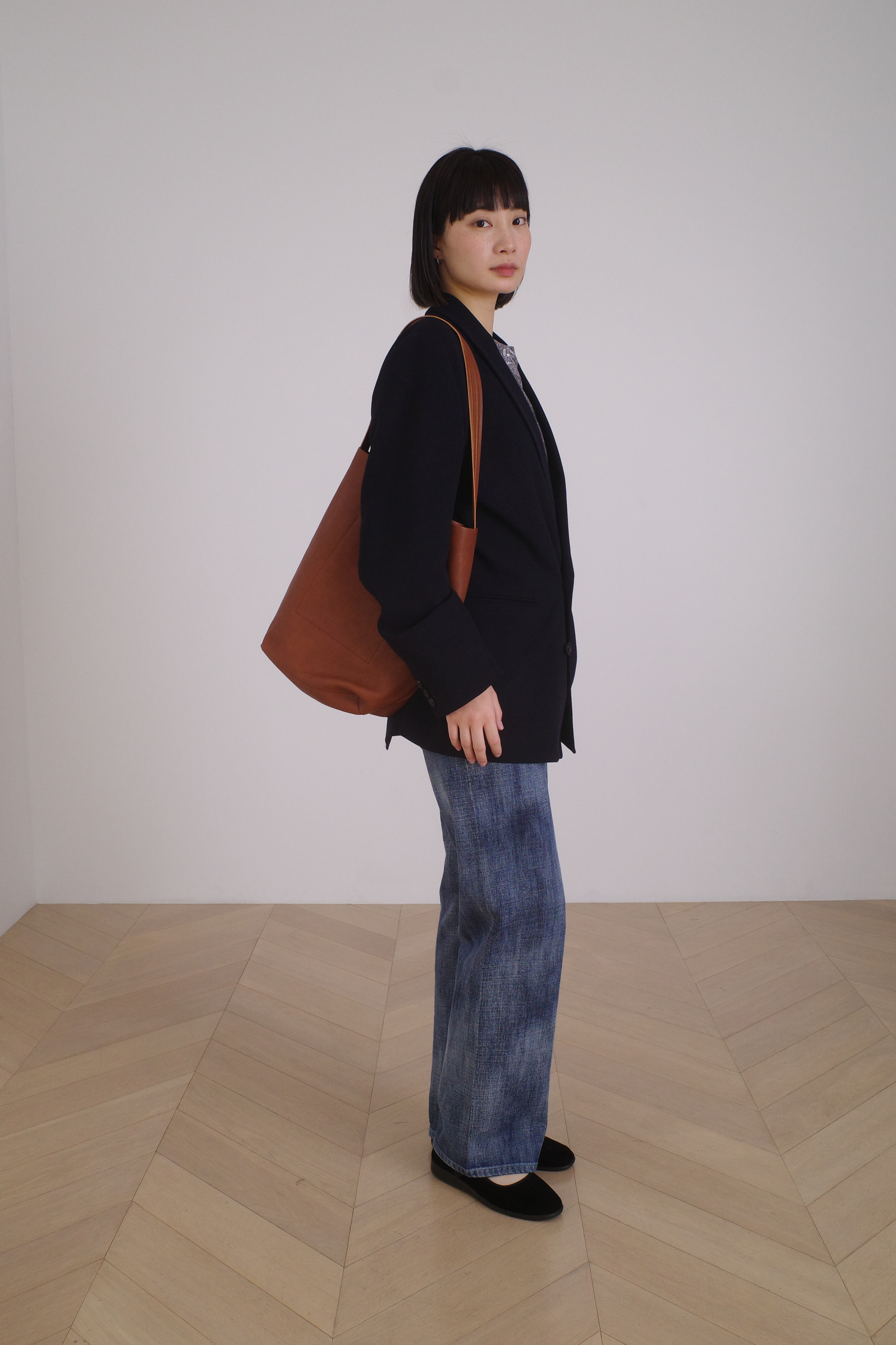 seya. SEYA X ISAAC REINA CHASEN HOBO - M