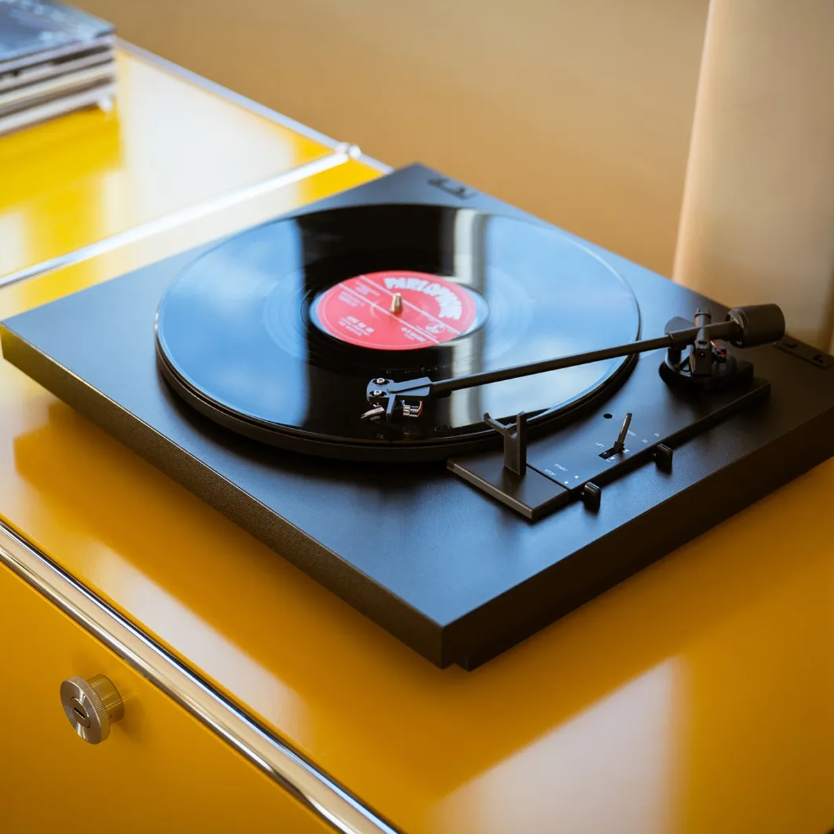 Pro-Ject AUTOMAT A1.2 Automatic Turntable