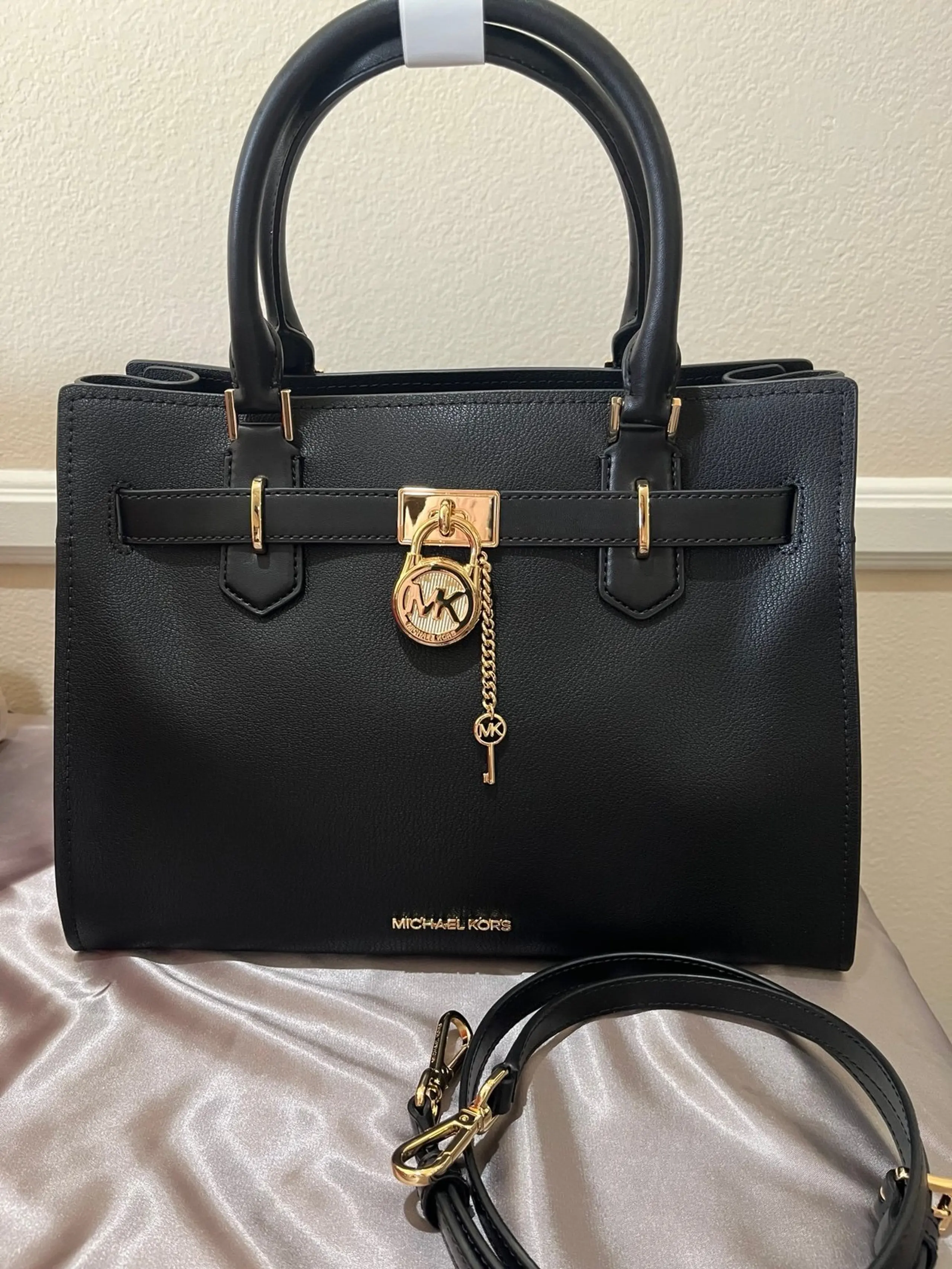 【預購】Michael Kors N100755 Landon 皮革手提包