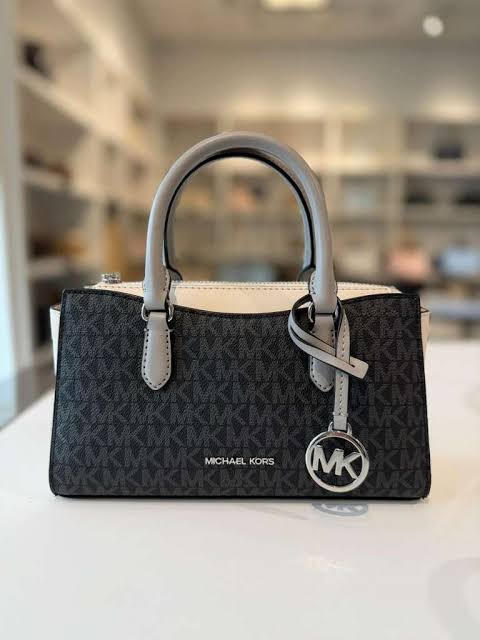 【預購】Michael Kors N100748 Arden 拼色斜挎包