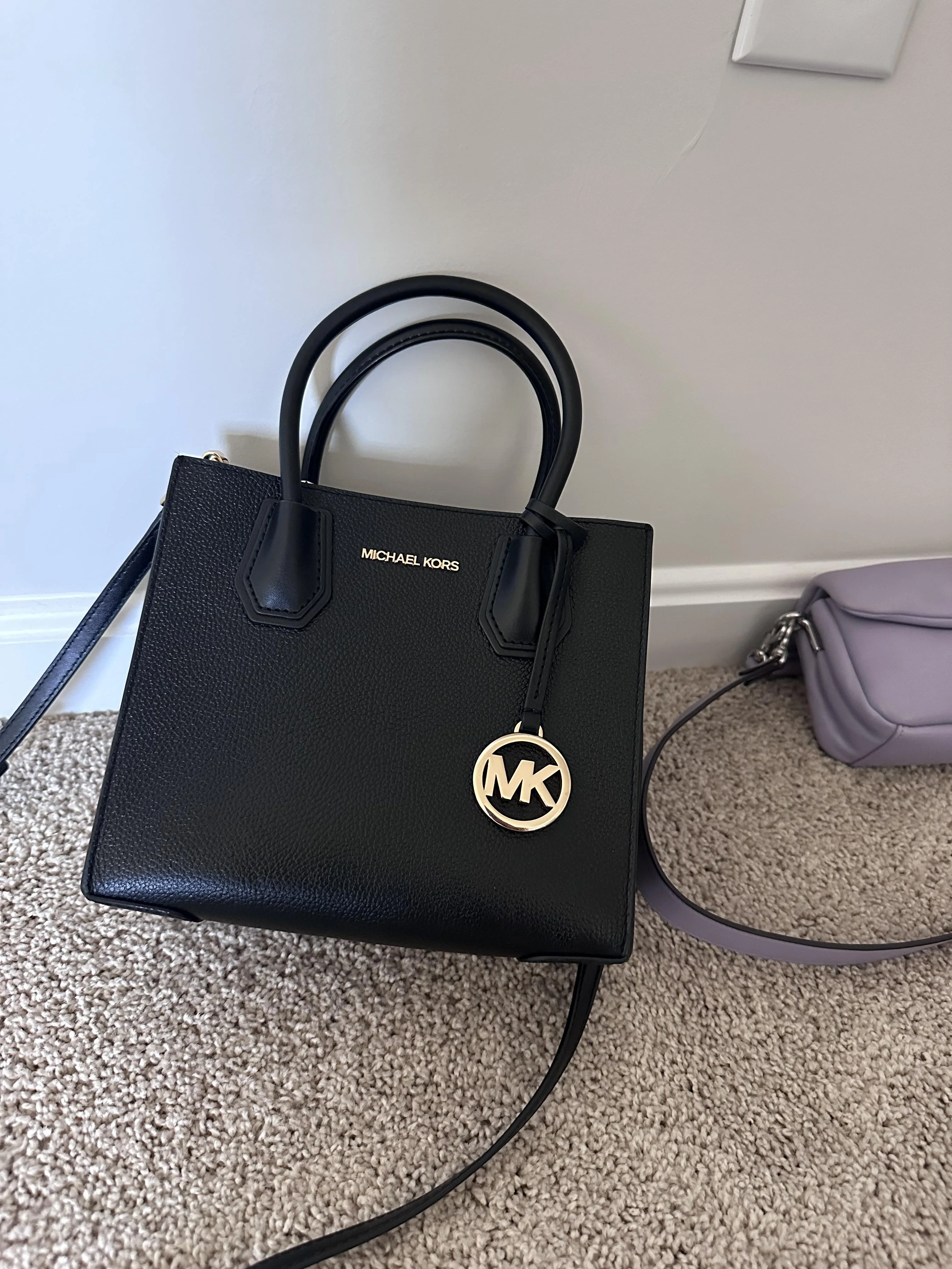 【預購】Michael Kors N100744 Mercer 斜挎手提兩用包 (黑色)