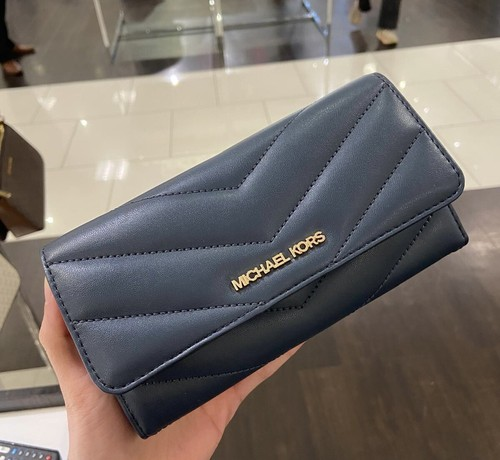 【預購】Michael Kors N100738 大號三折銀包