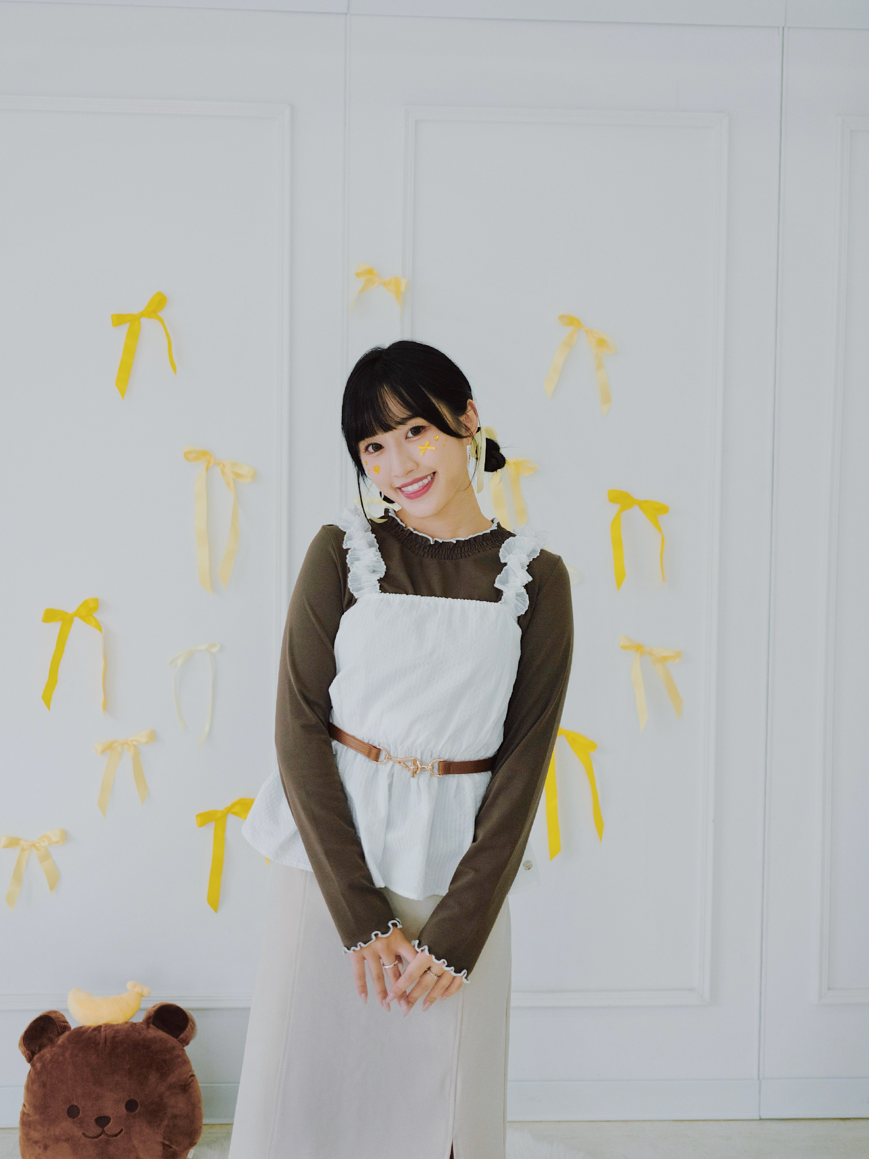 五色 / 莫代爾親膚滾邊長袖上衣 / Soft Modal Contrast Lettuce-Edge Top