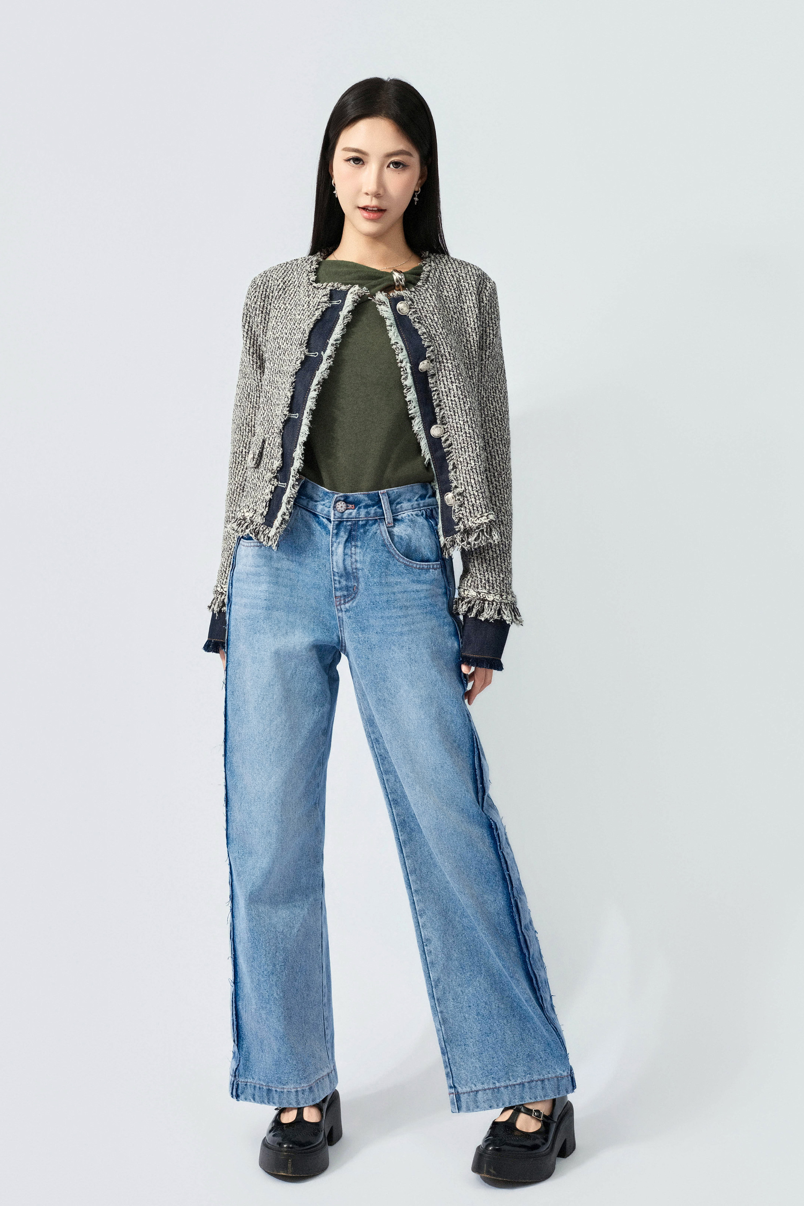 FW26_0105（外套＋上衣＋牛仔褲）