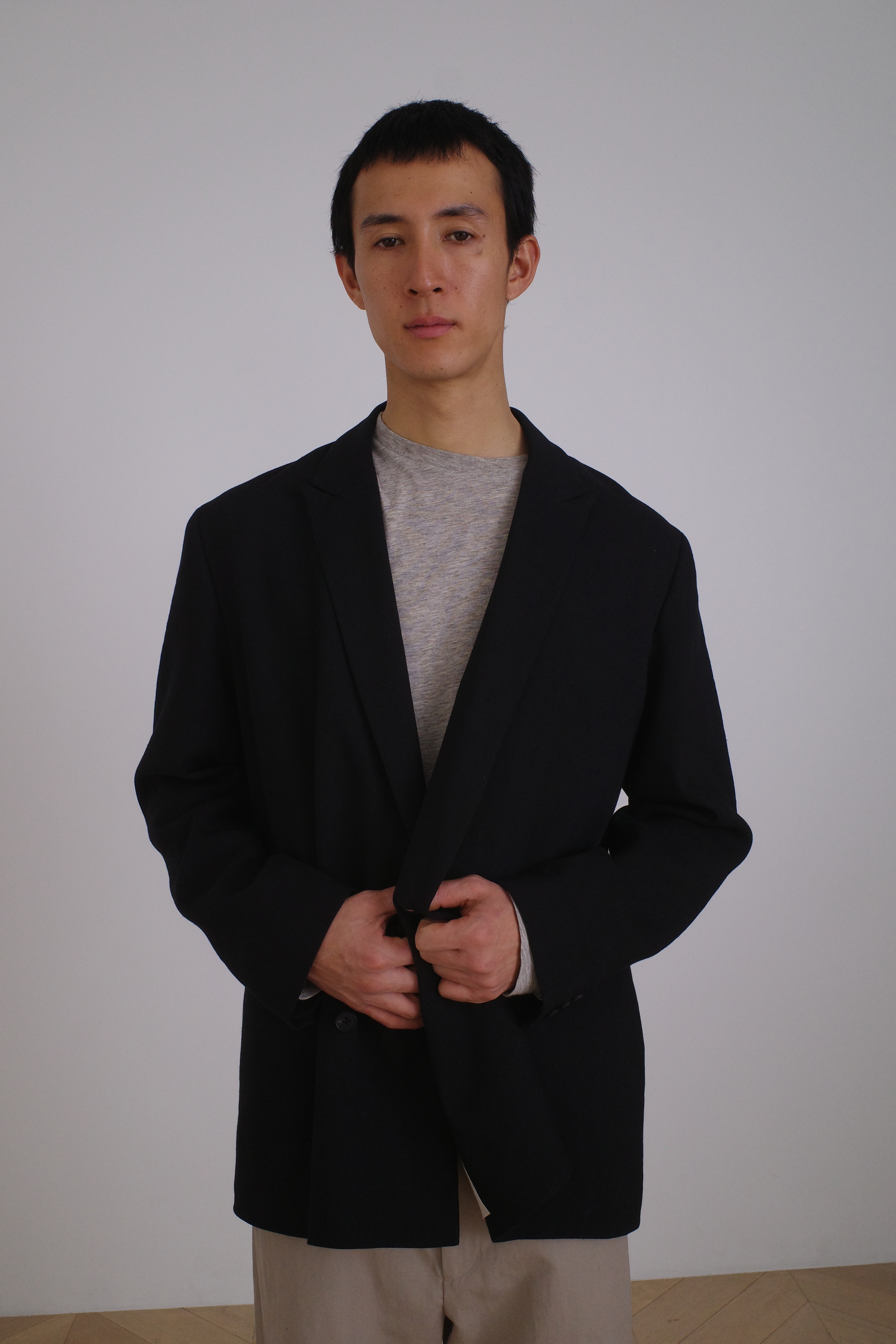 seya. TRAVEL DOUBLE TAILOR