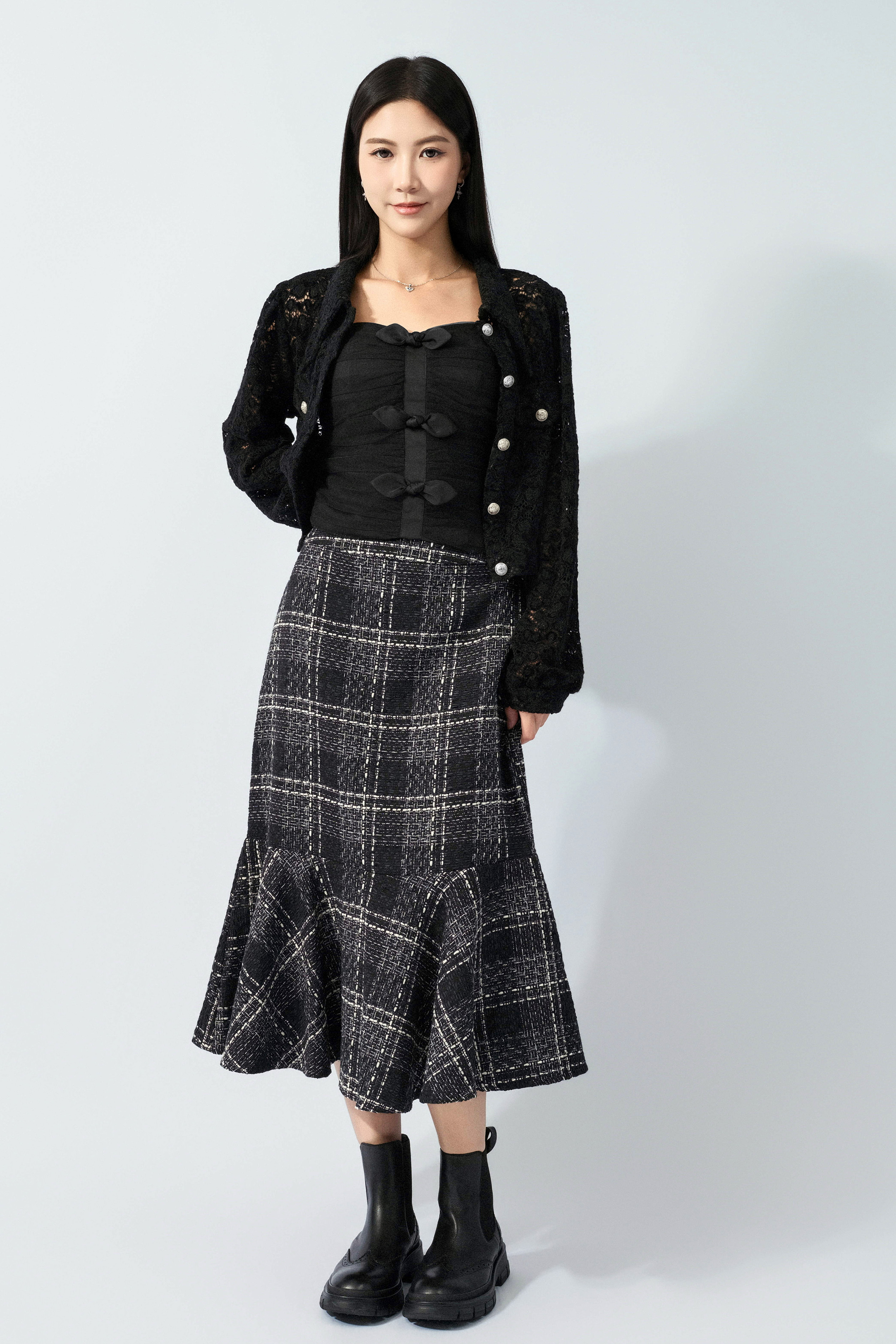 FW26_0112（外套＋Bra Top＋半截裙）