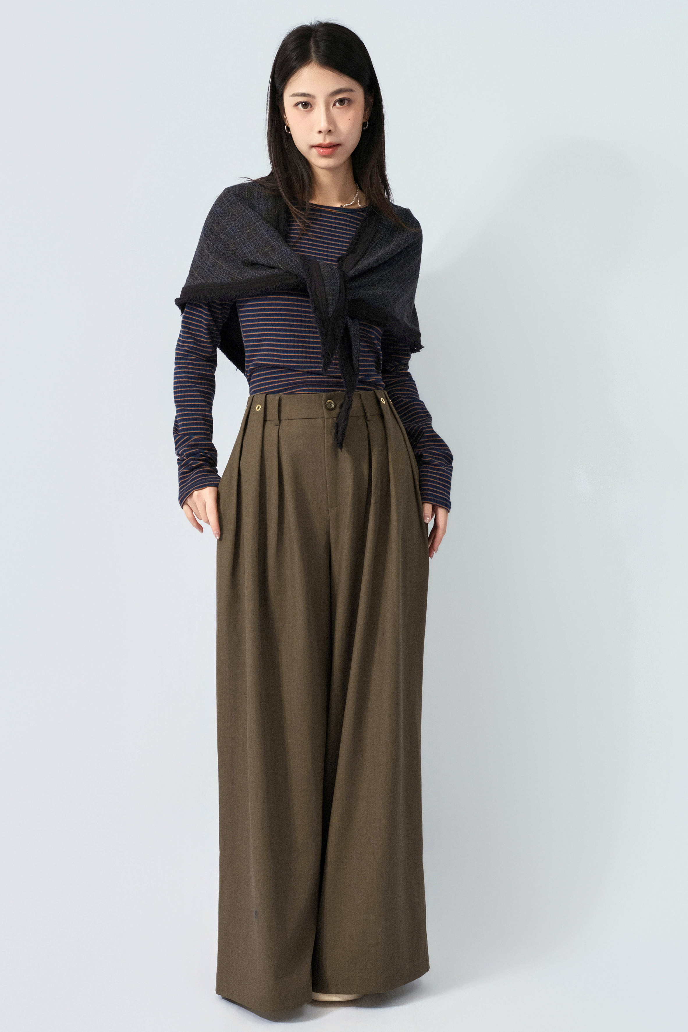 FW26_00115（絲巾+ 上衣＋長褲）