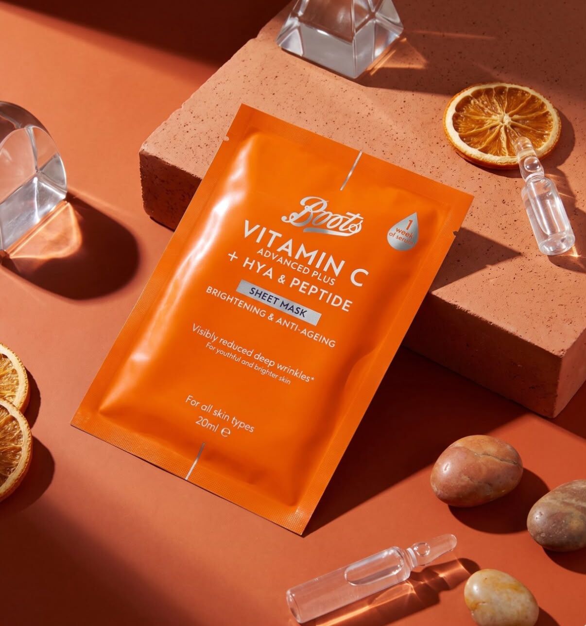 泰國Boots爆水亮白急救神器 Boots Vitamin C + Hya & Peptide 面膜