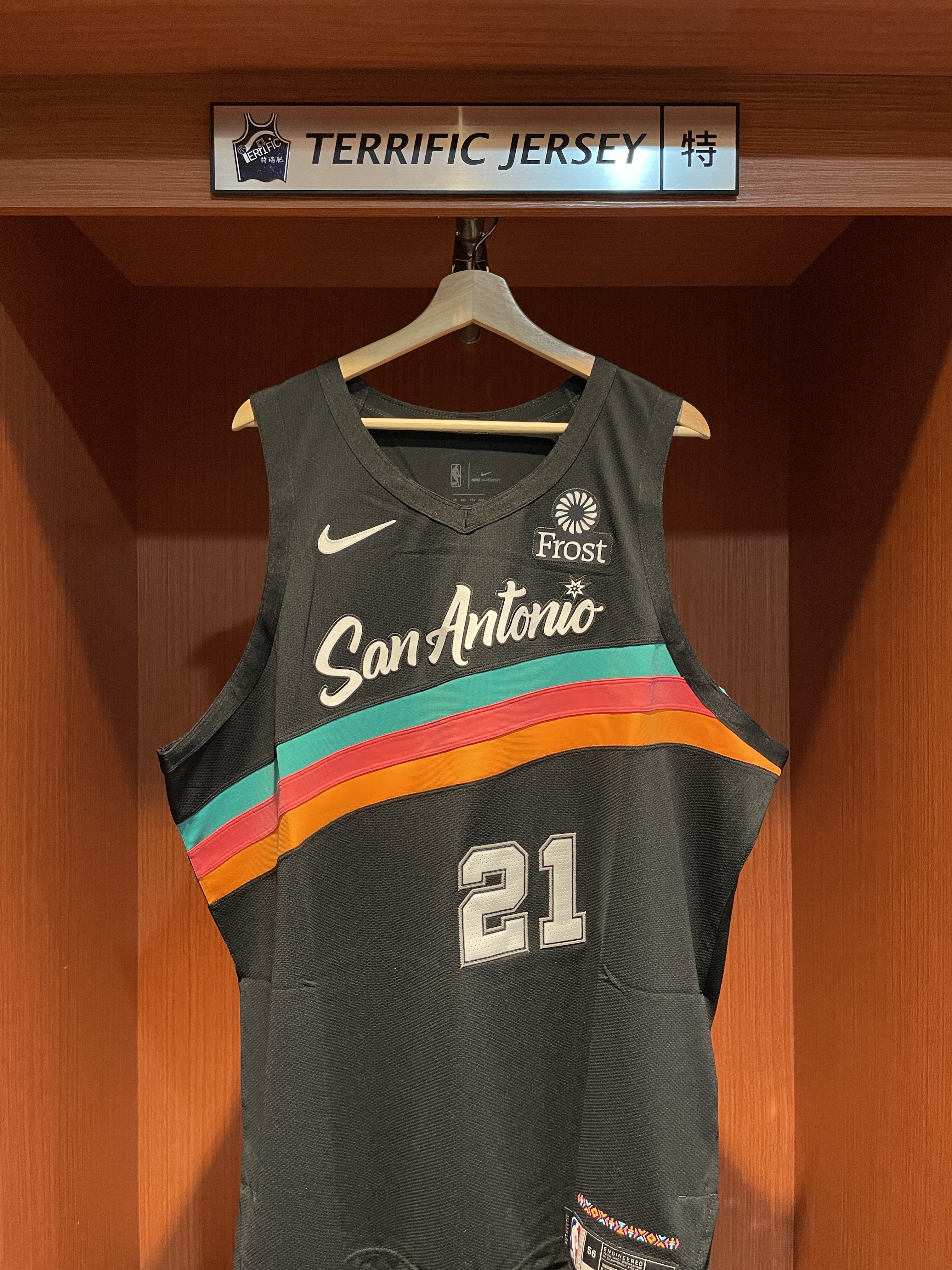 NBA球衣 Tim Duncan 聖安東尼奧馬刺城市 City Nike Authentic 球員版 電繡 含贊助商標 全新