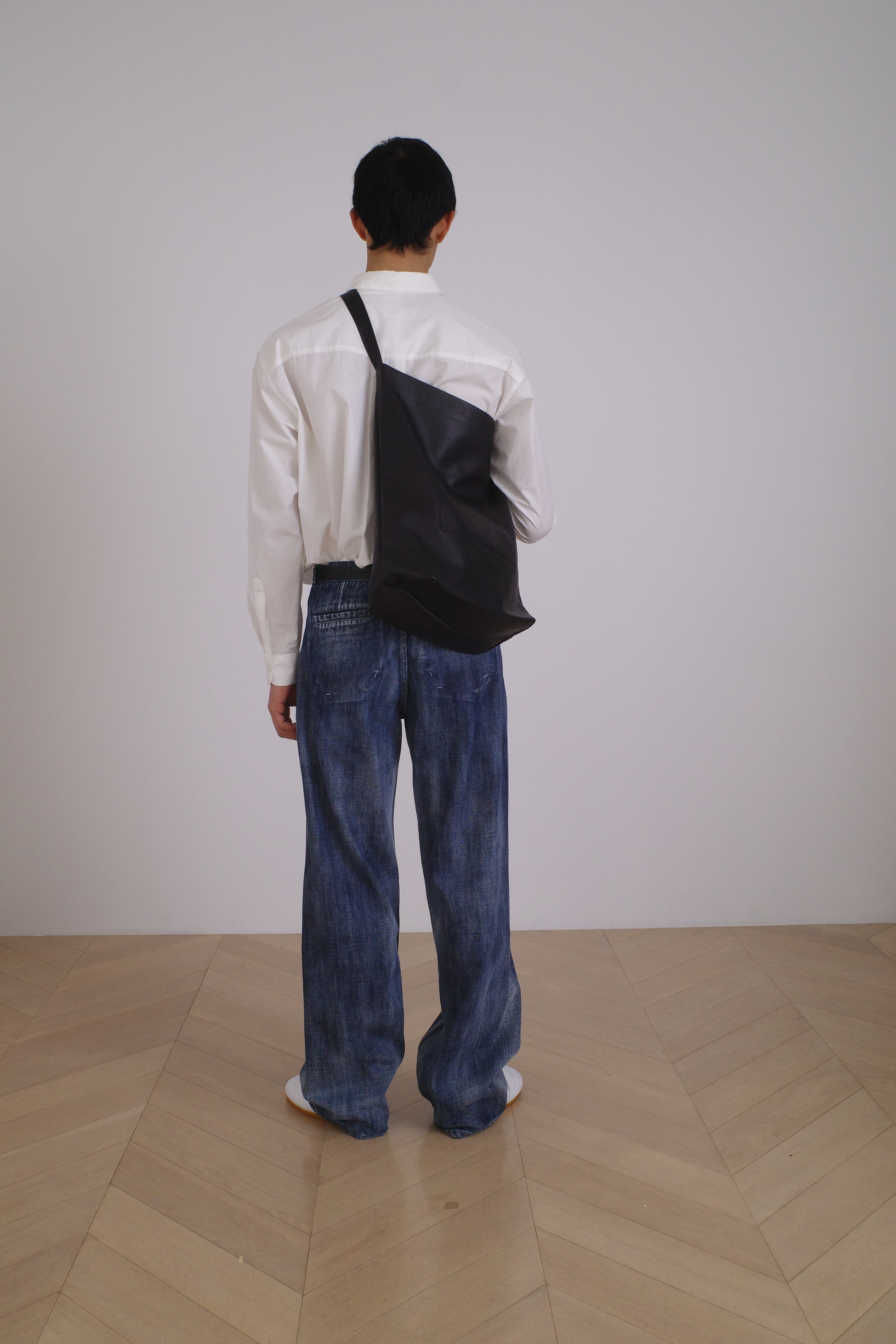 seya. SEYA X ISAAC REINA CHASEN HOBO - L