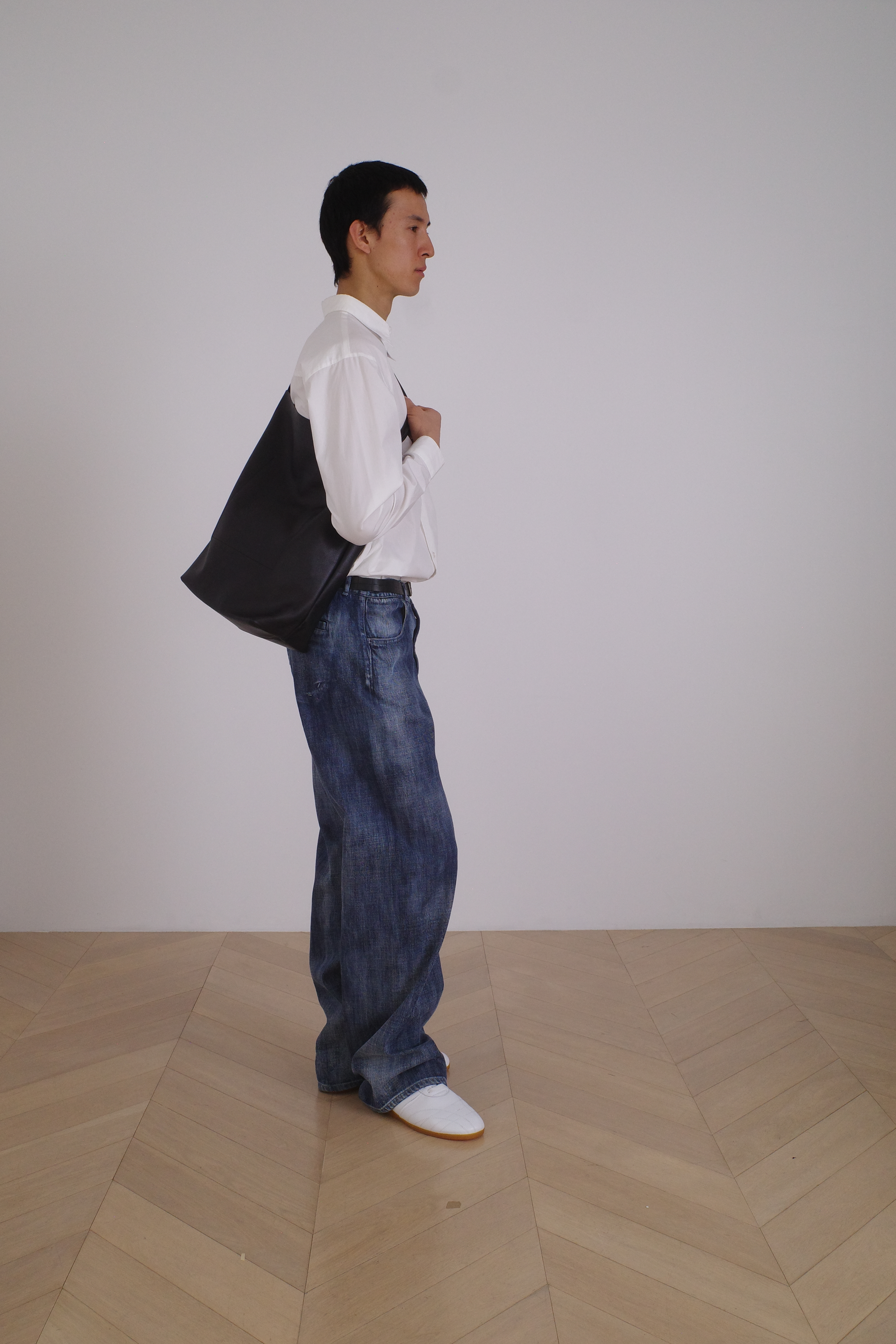 seya. SEYA X ISAAC REINA CHASEN HOBO - L
