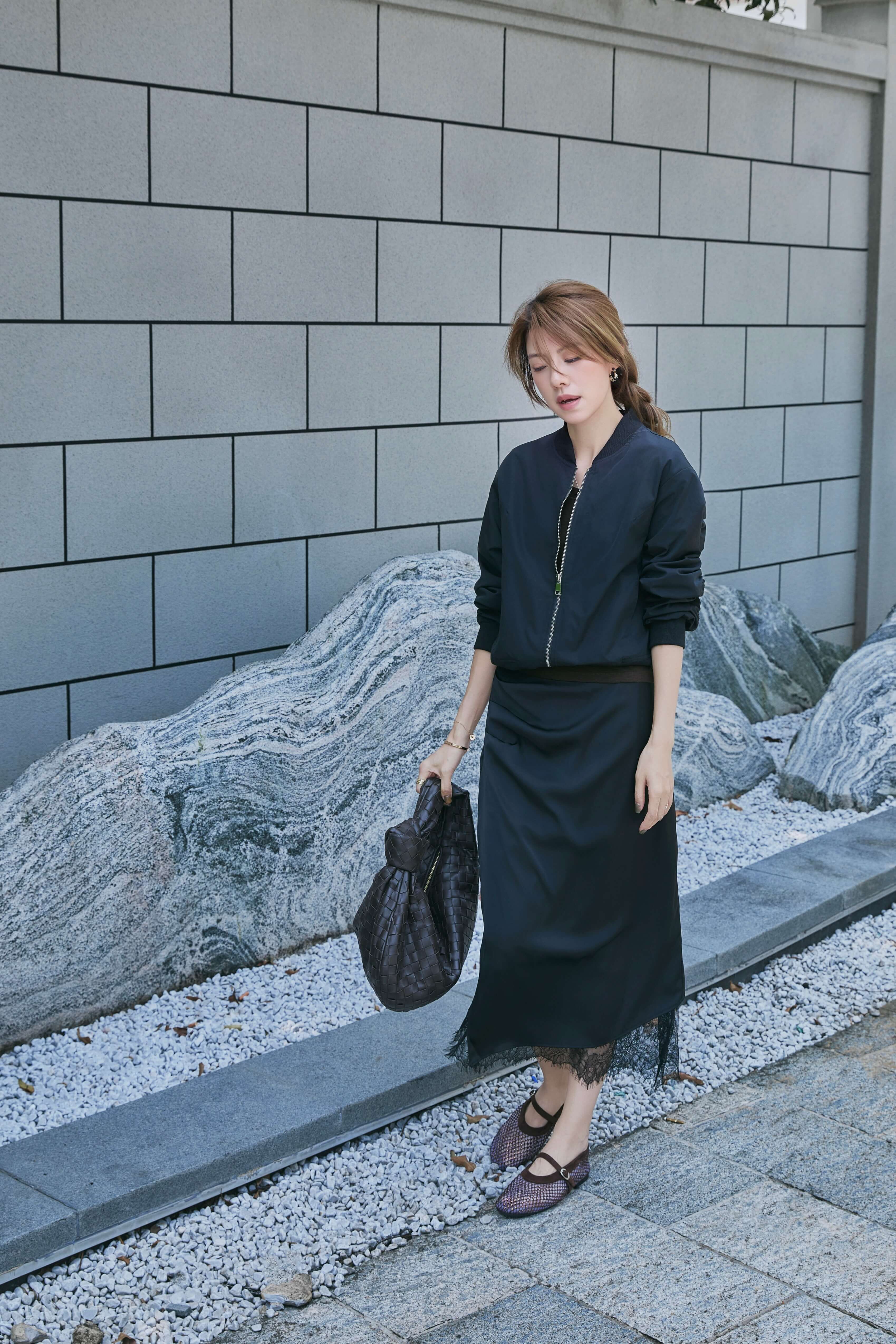 Satin Lace-Silk Hem Midi Skirt_SK2610L06