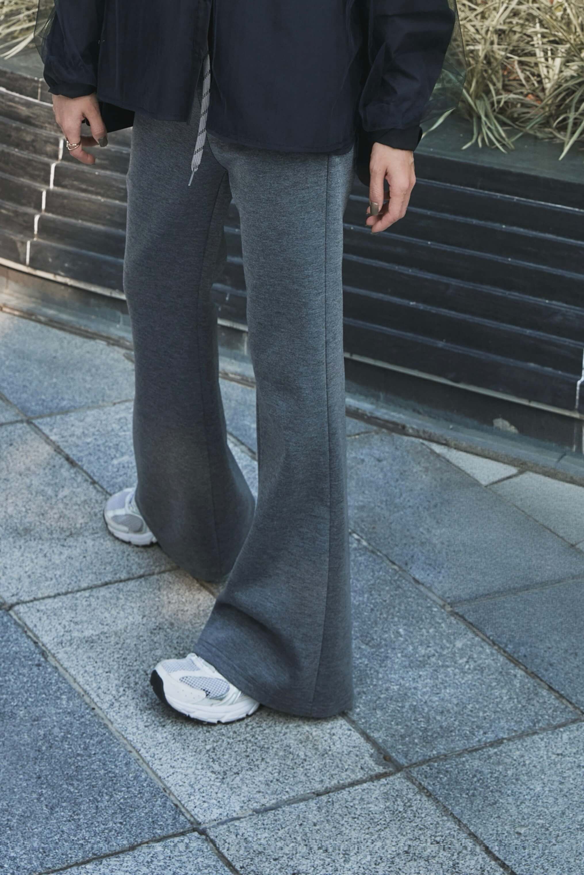 Sport Flared Pants_PT2610L28