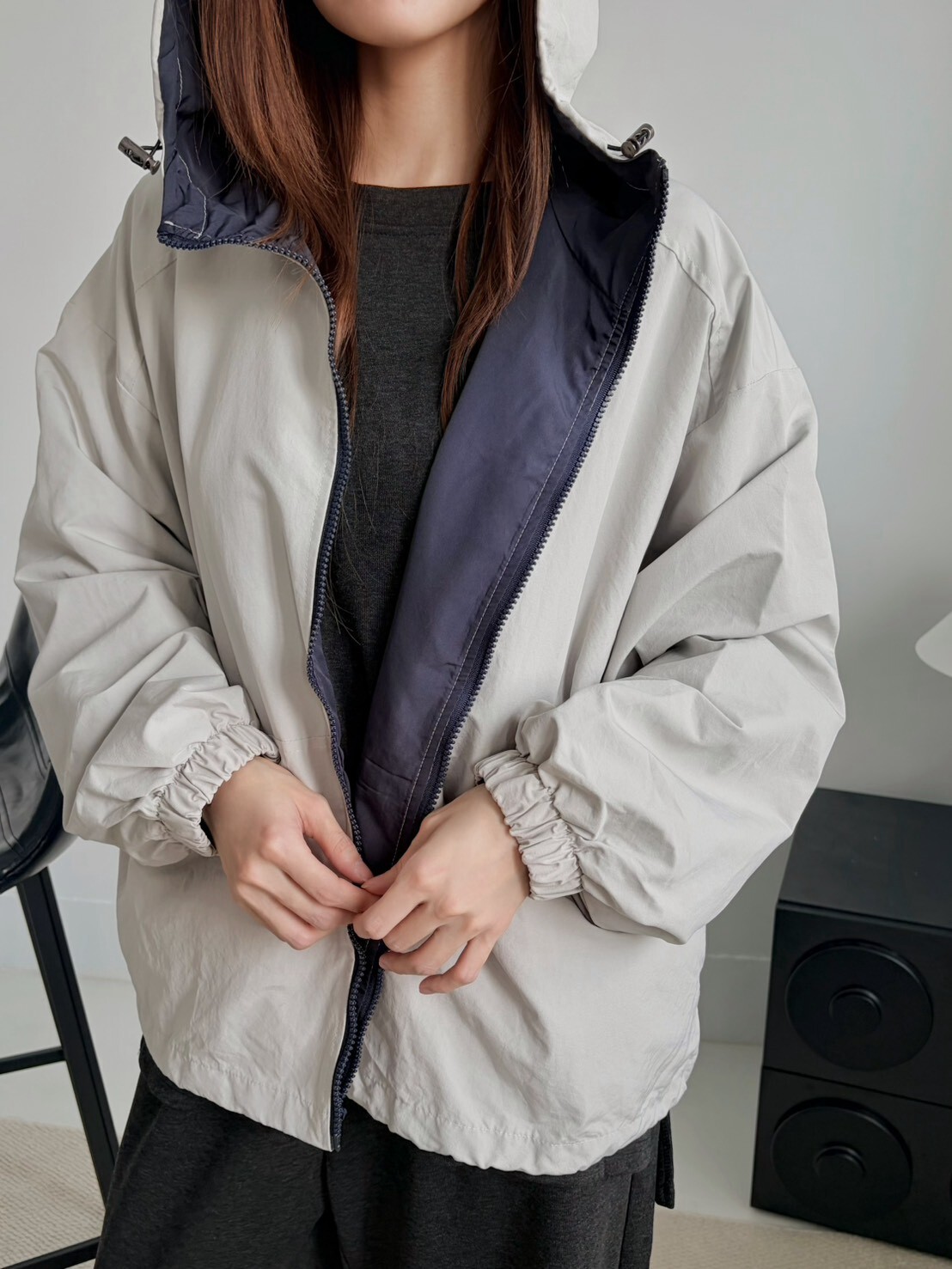 O08Y09連帽跳色風衣外套