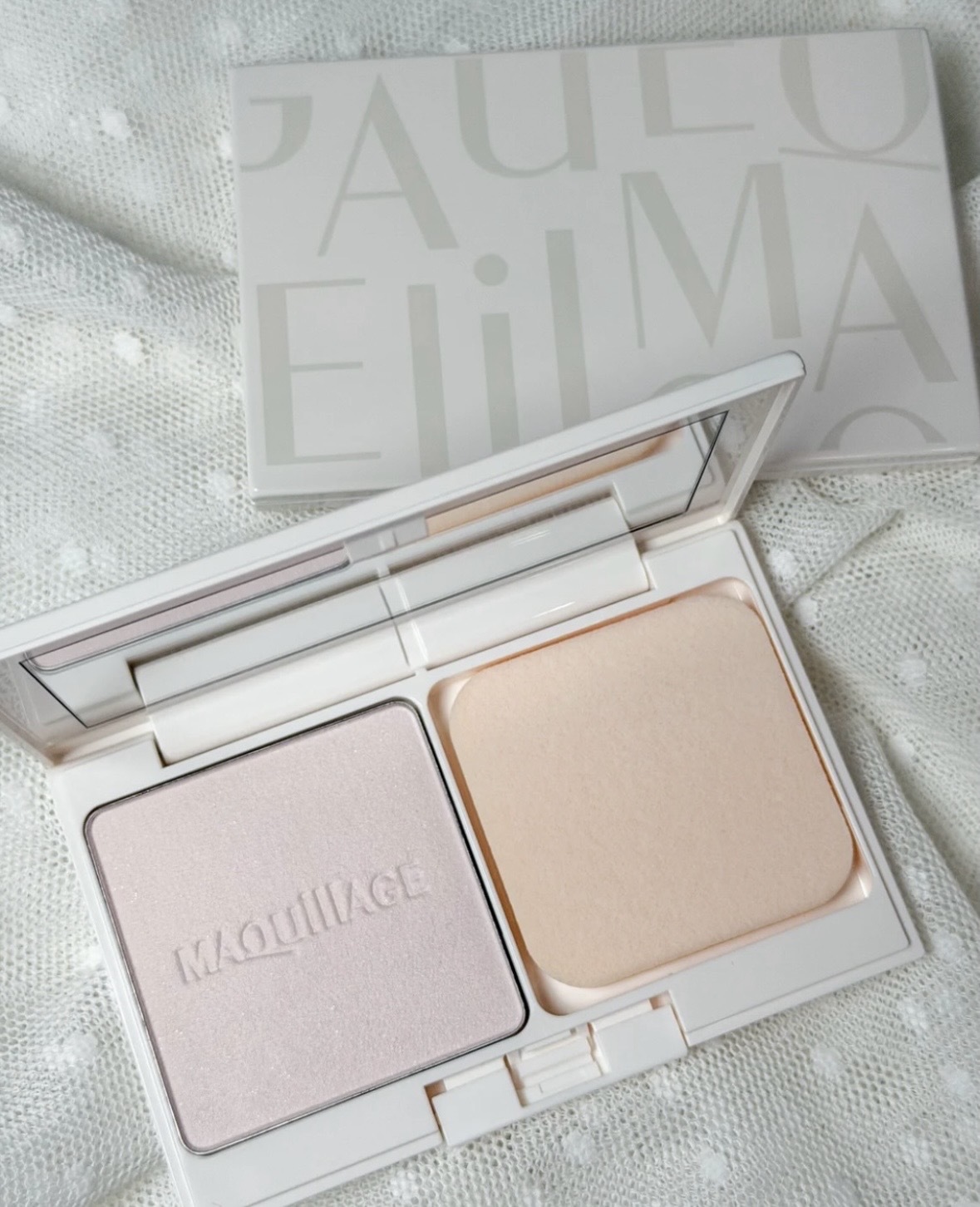MAQUILLAGE Essence Grow Remake Powder SPF18 PA++ 修容精華粉餅